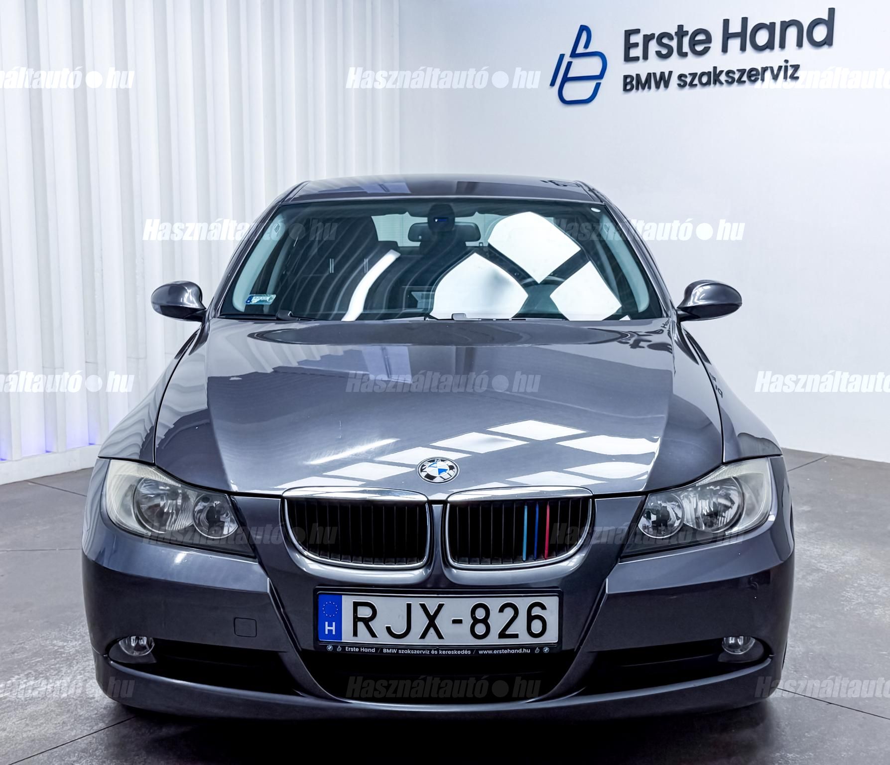 BMW 318 2008/3 - 1