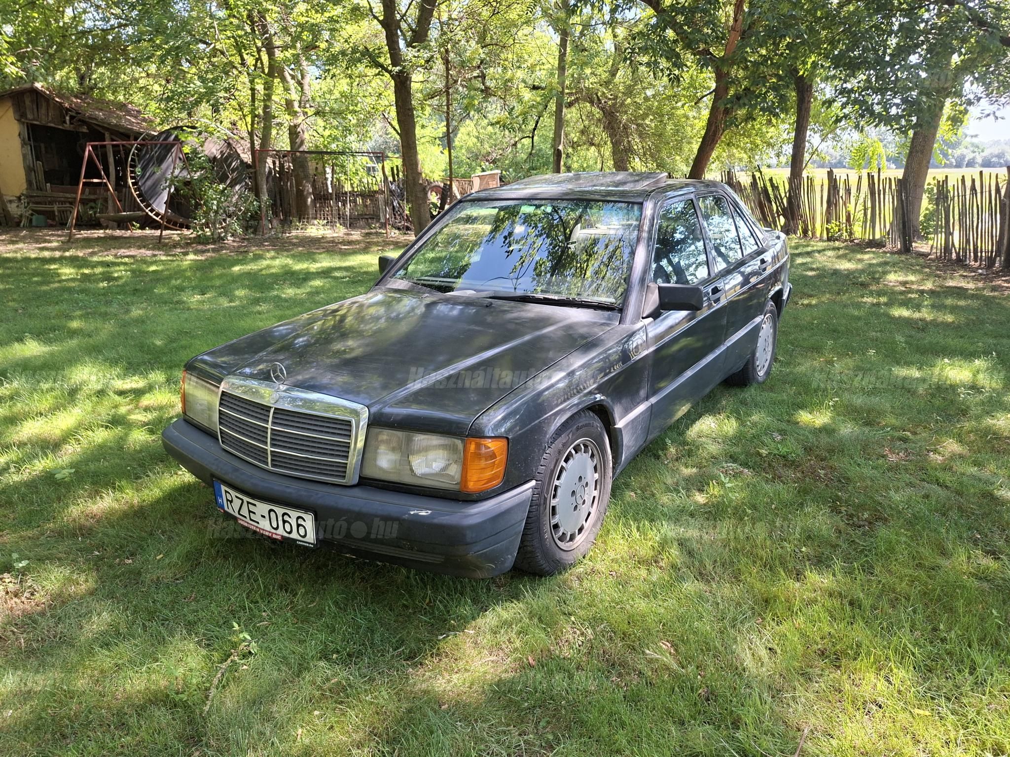 MERCEDES-BENZ 190 1991/5 - 1