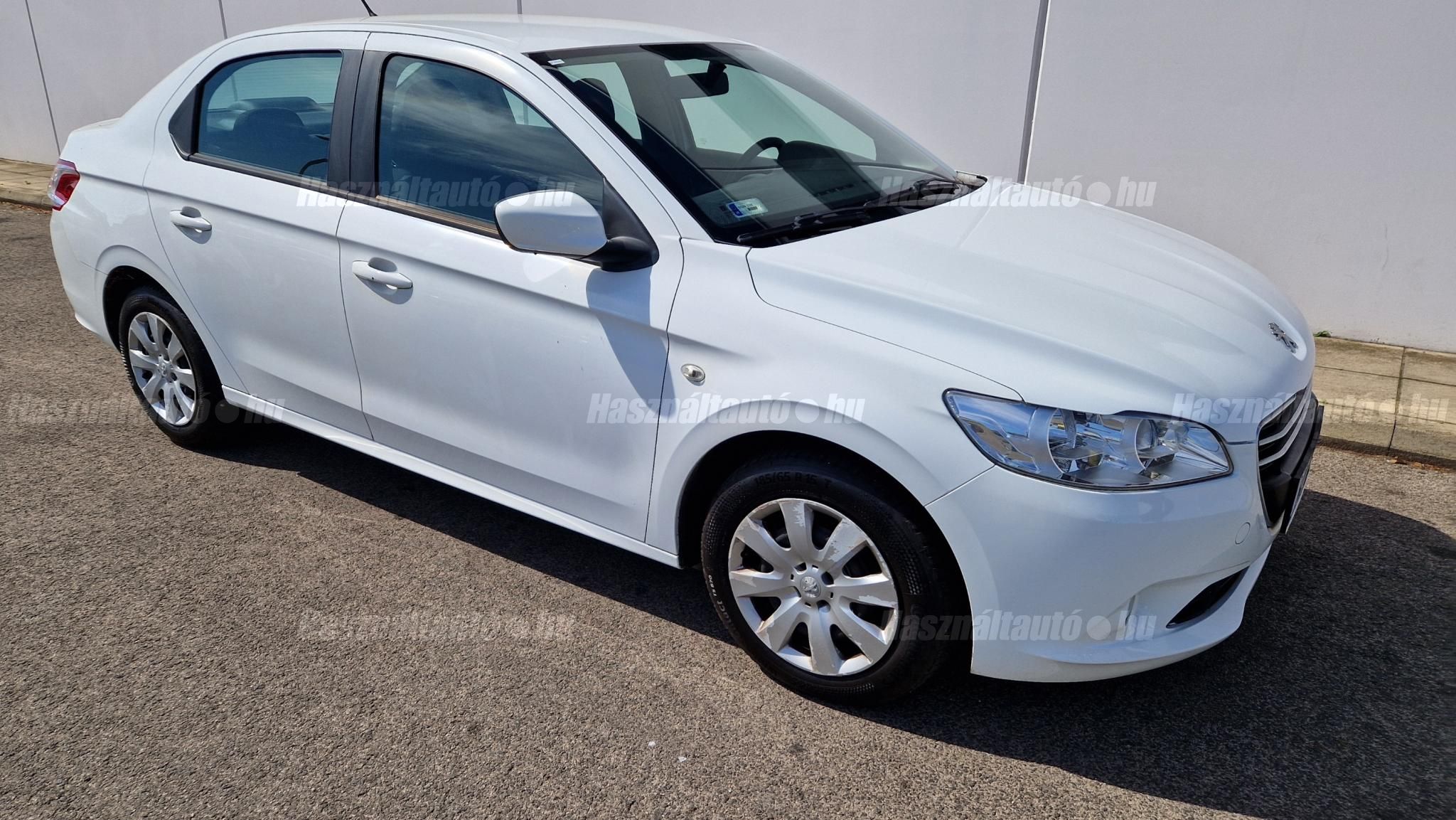 PEUGEOT 301 2015/4 - 1