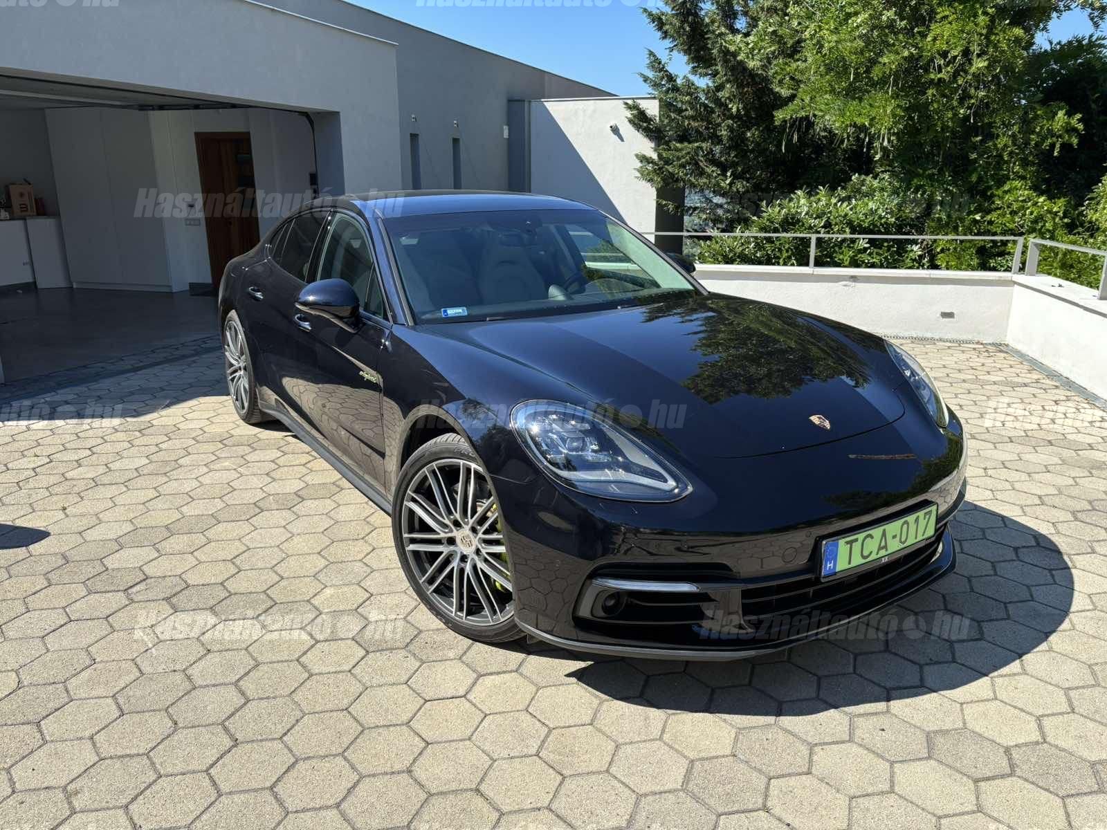 PORSCHE PANAMERA 2017/9 - 1