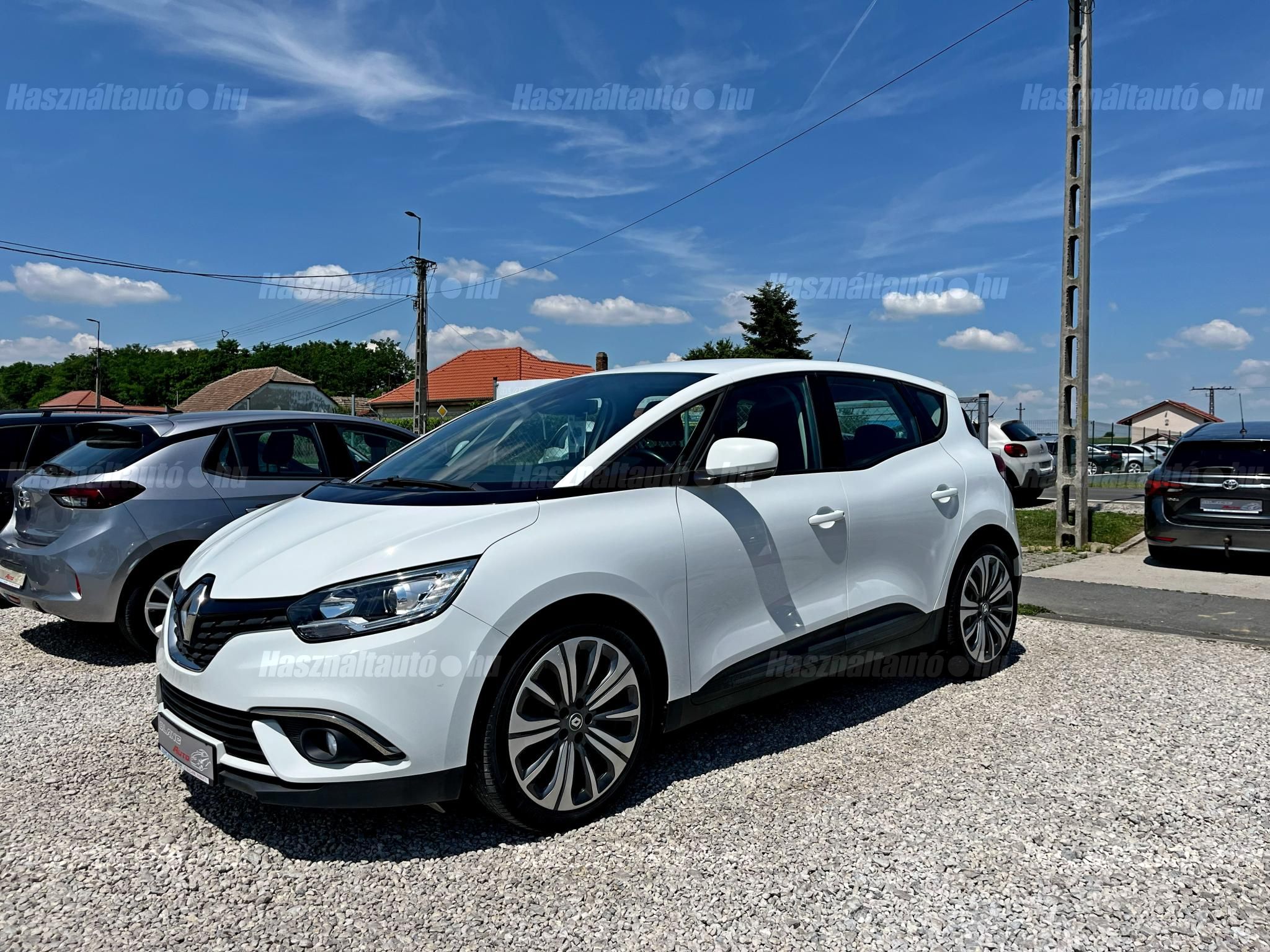 RENAULT SCENIC 2017/11 - 1