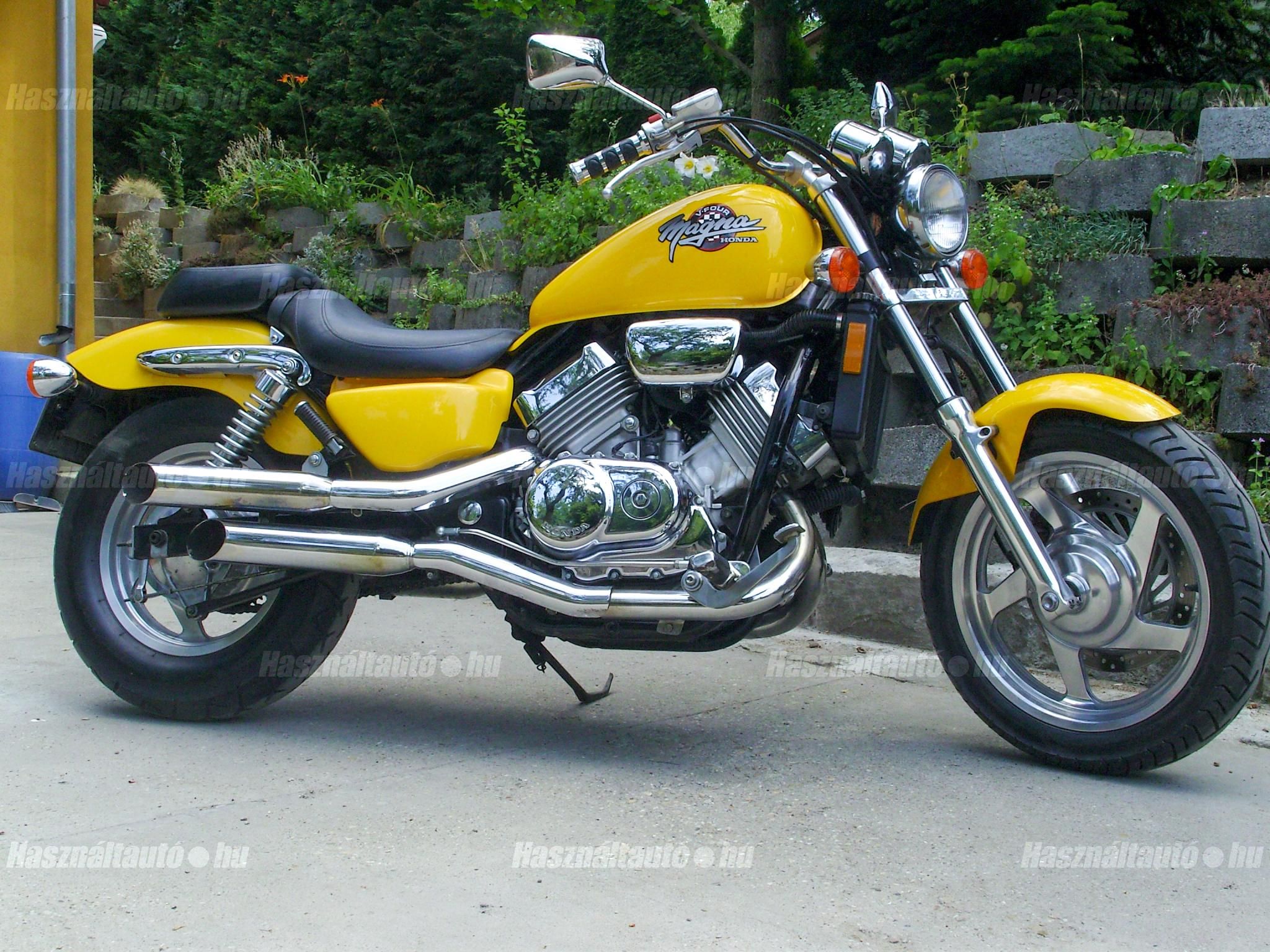 Honda Magna 750C RC43