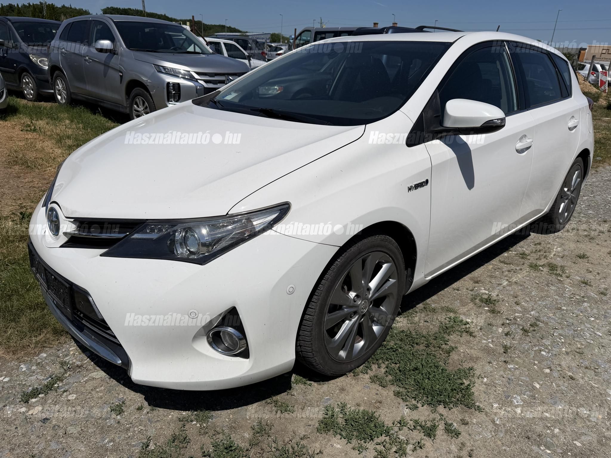 TOYOTA AURIS 2014/2 - 1