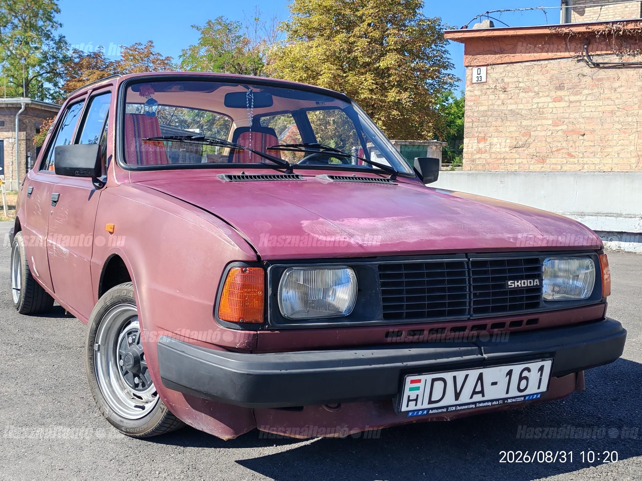 SKODA 105 1985/10 - 1