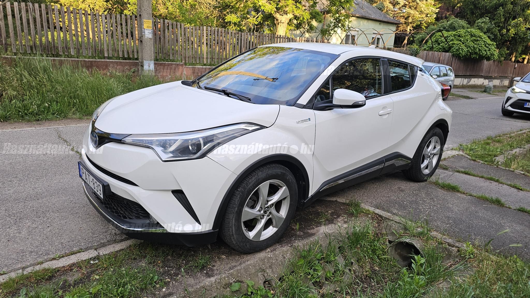TOYOTA C-HR 2017/2 - 1