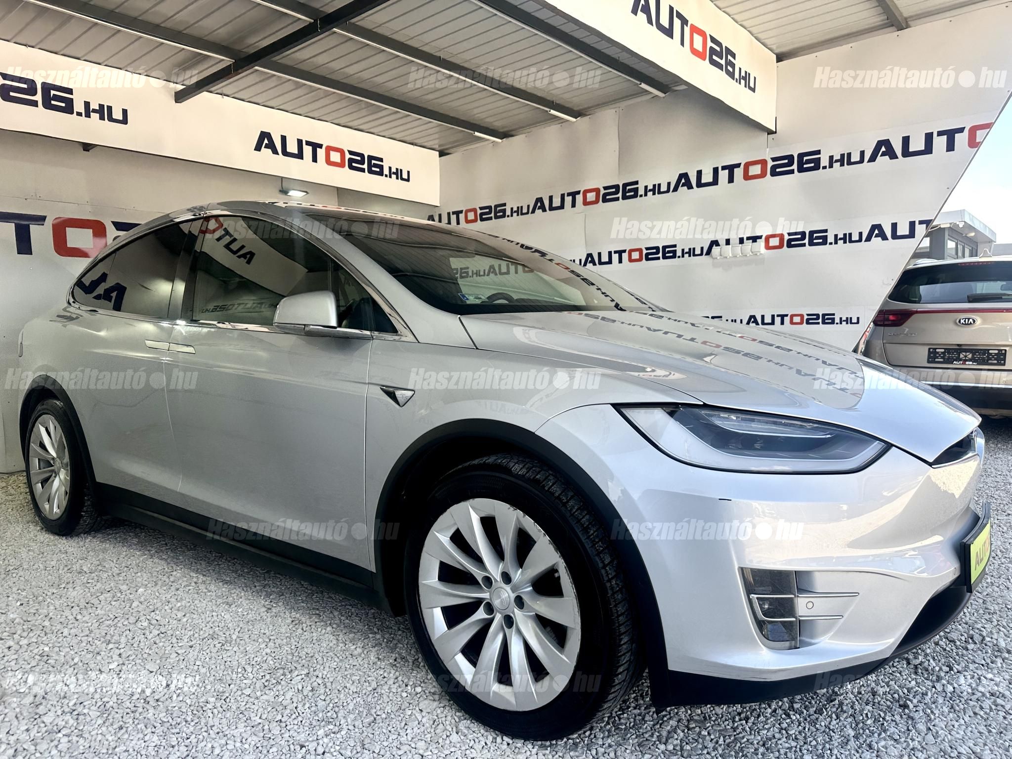 TESLA MODEL X 2018/4 - 1