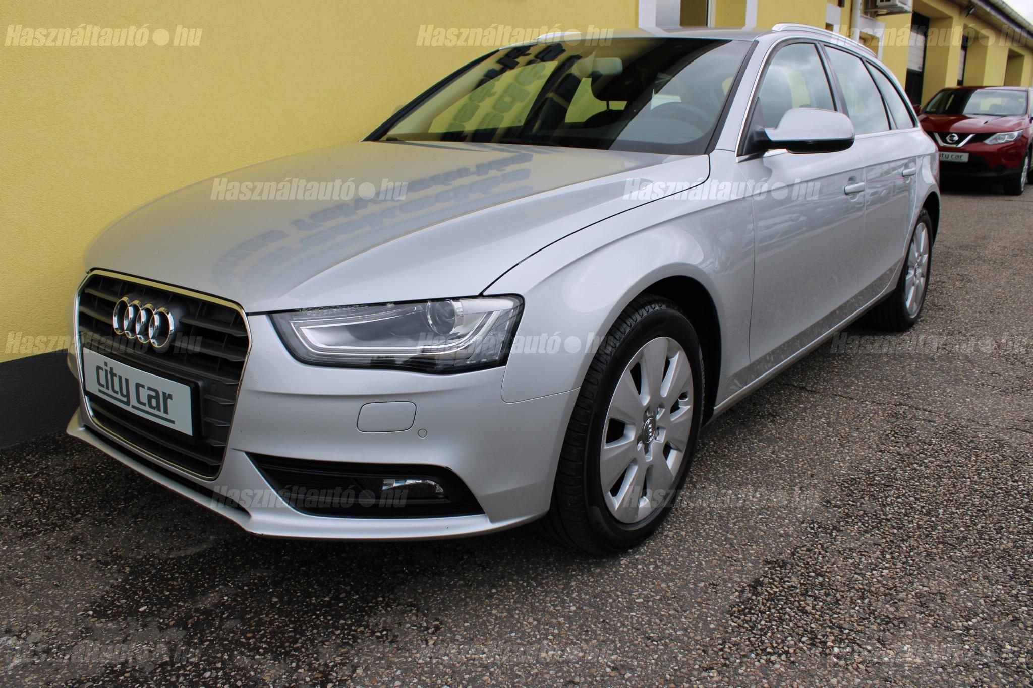 AUDI A4 2014/10 - 1