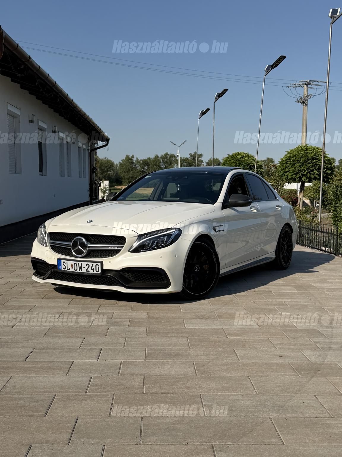MERCEDES-AMG C 63 2016/8 - 1
