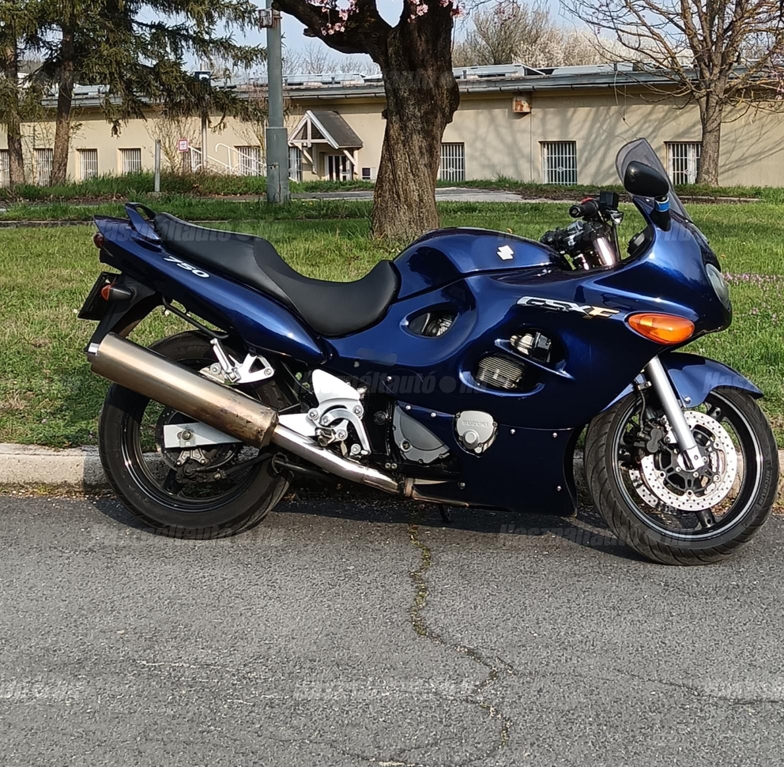 SUZUKI GSX 750 F 2004/8 - 1