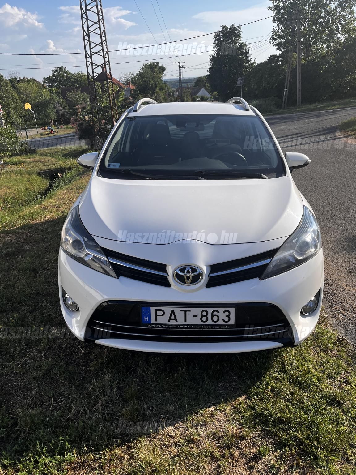 TOYOTA VERSO 2016 - 1