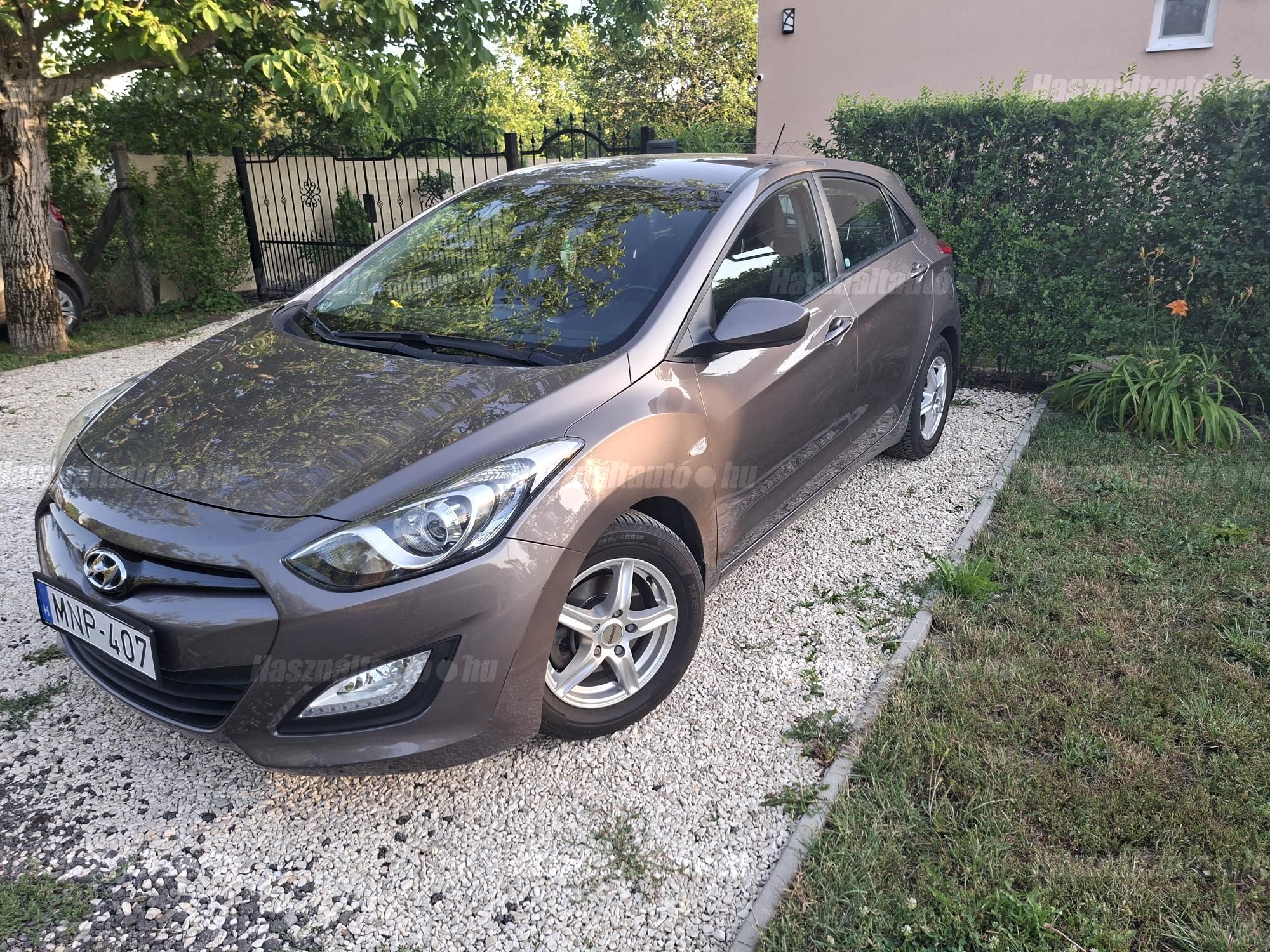 HYUNDAI I30 2013/11 - 1