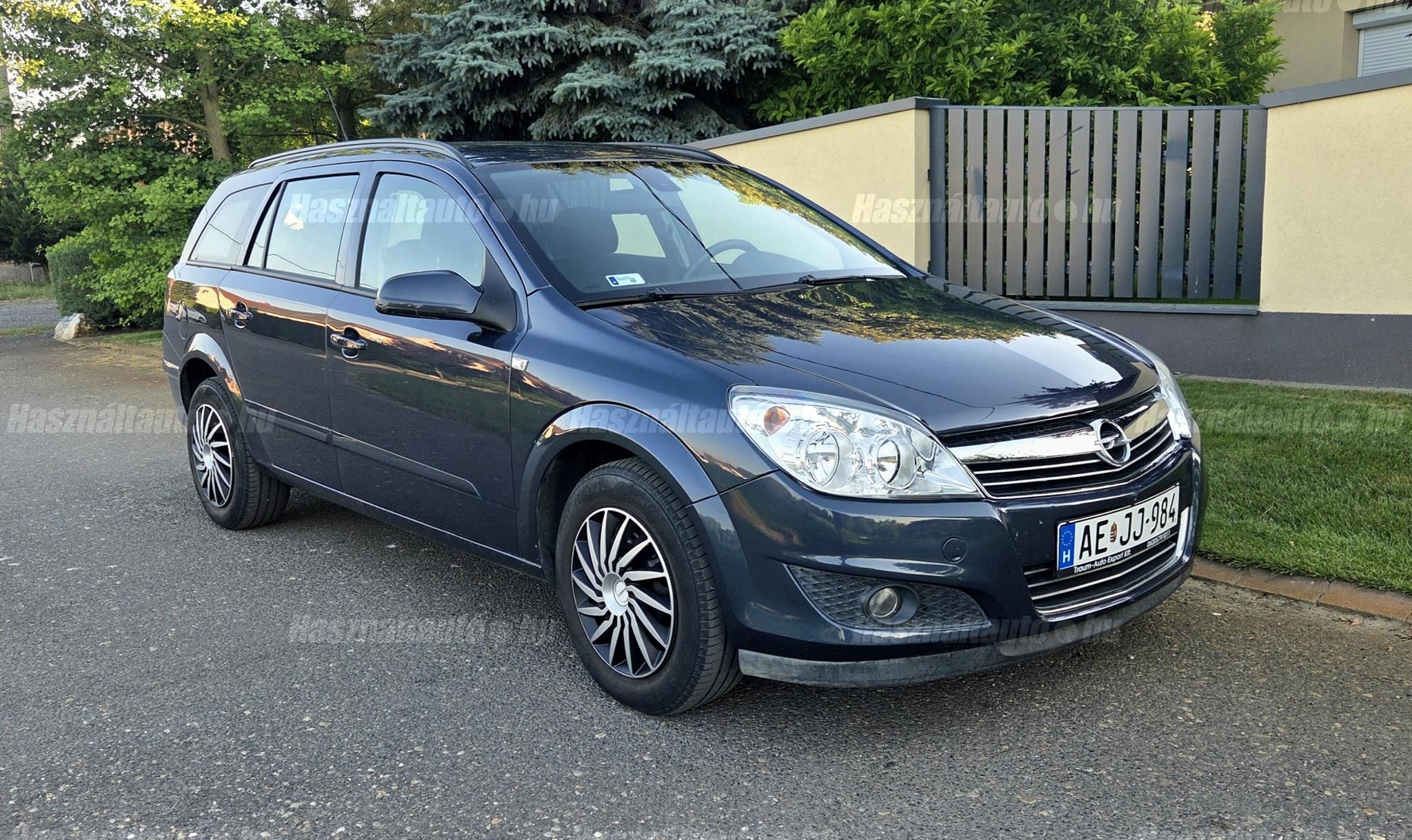 OPEL ASTRA H 2008 - 1