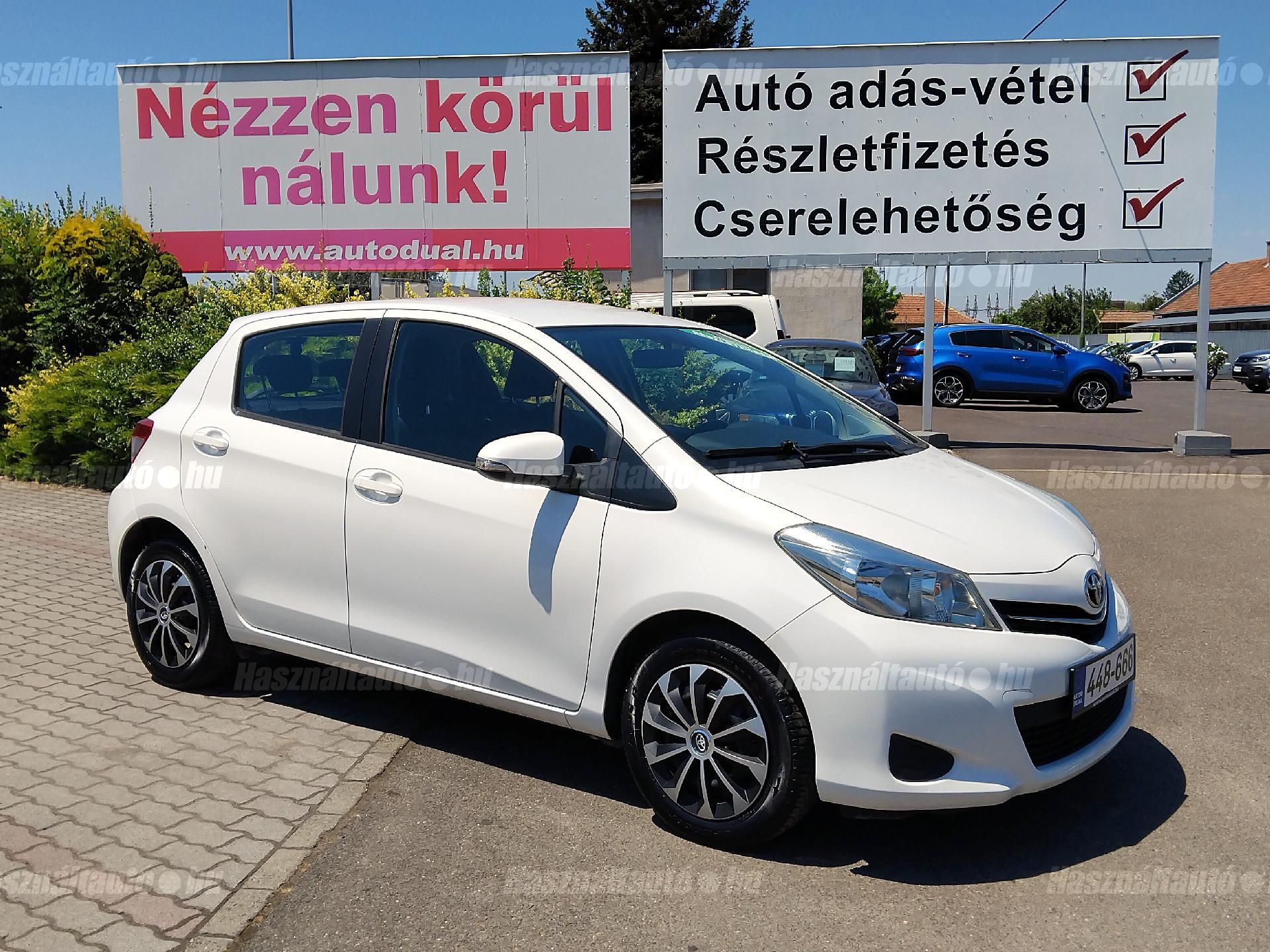 TOYOTA YARIS 2013/3 - 1