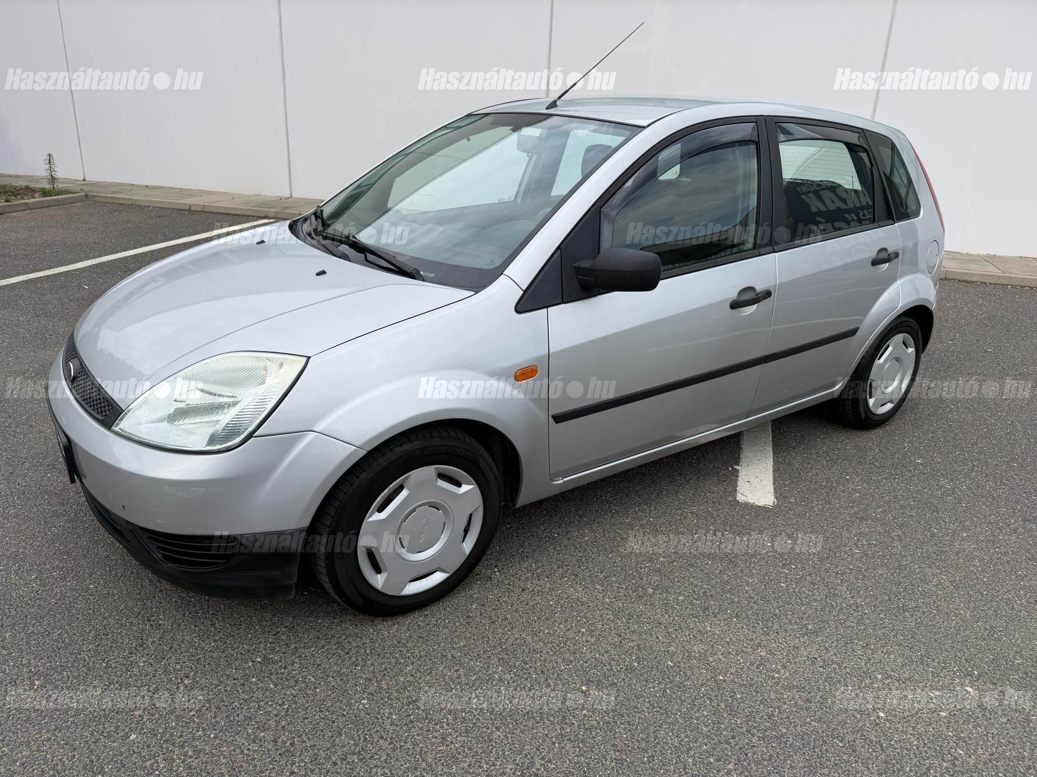 FORD FIESTA 2005/5 - 1