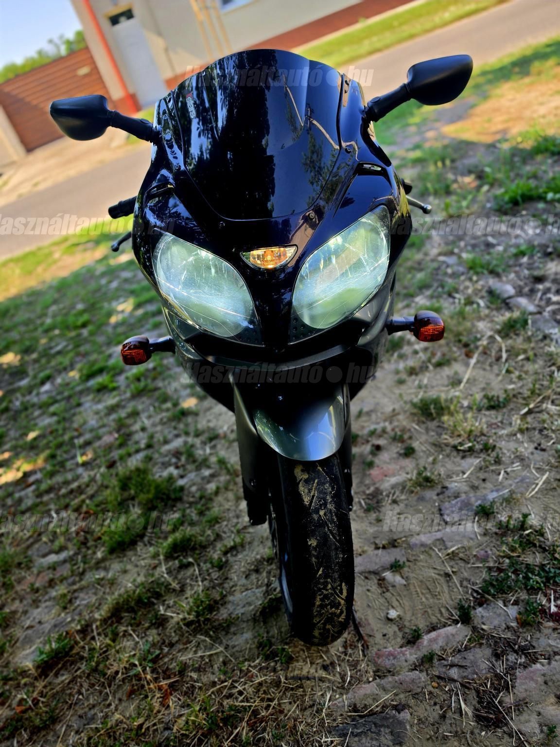 KAWASAKI ZX-9R (NINJA) 2003/4 - 1