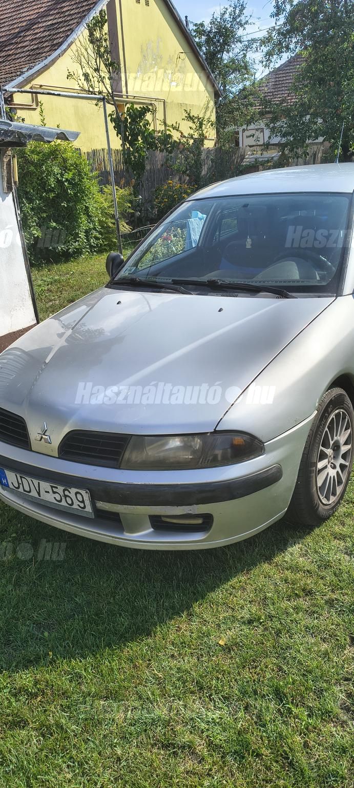 MITSUBISHI CARISMA 2004/6 - 1