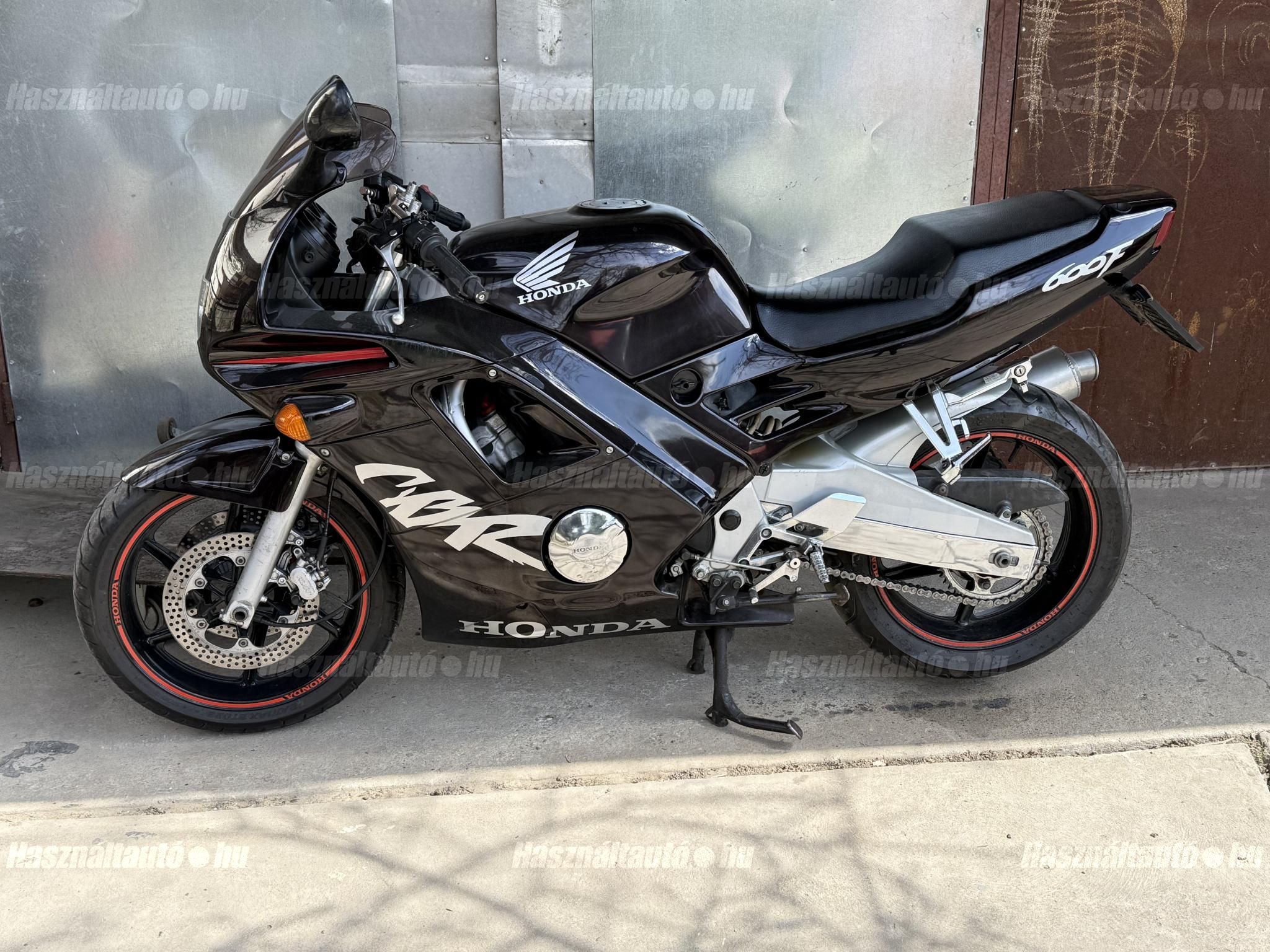 HONDA CBR 600 F2 1993/8 - 1
