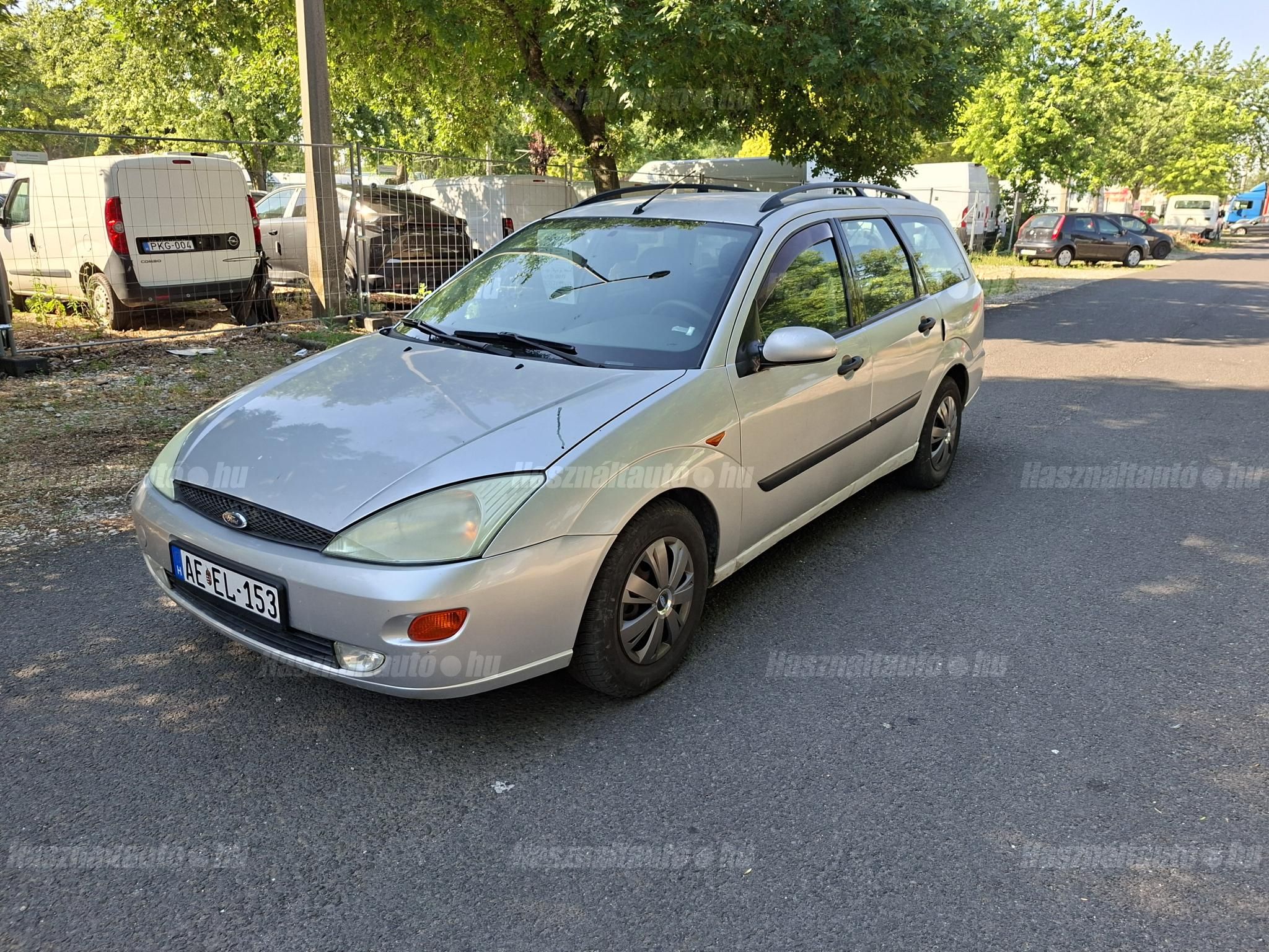 FORD FOCUS 2001/9 - 1