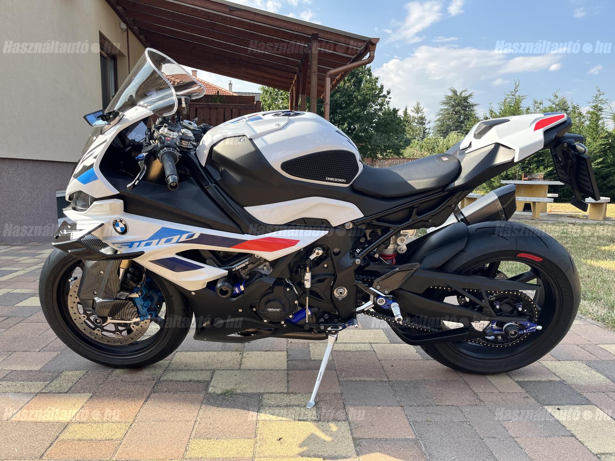 BMW S 1000 RR 2024/5 - 1