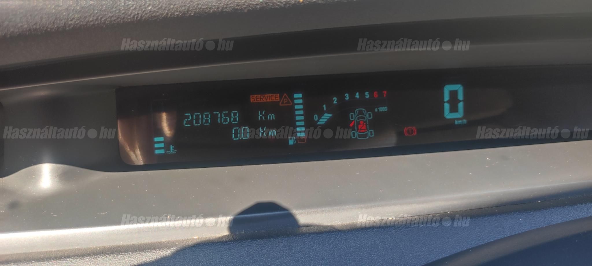 RENAULT SCENIC 2004/6 - 1