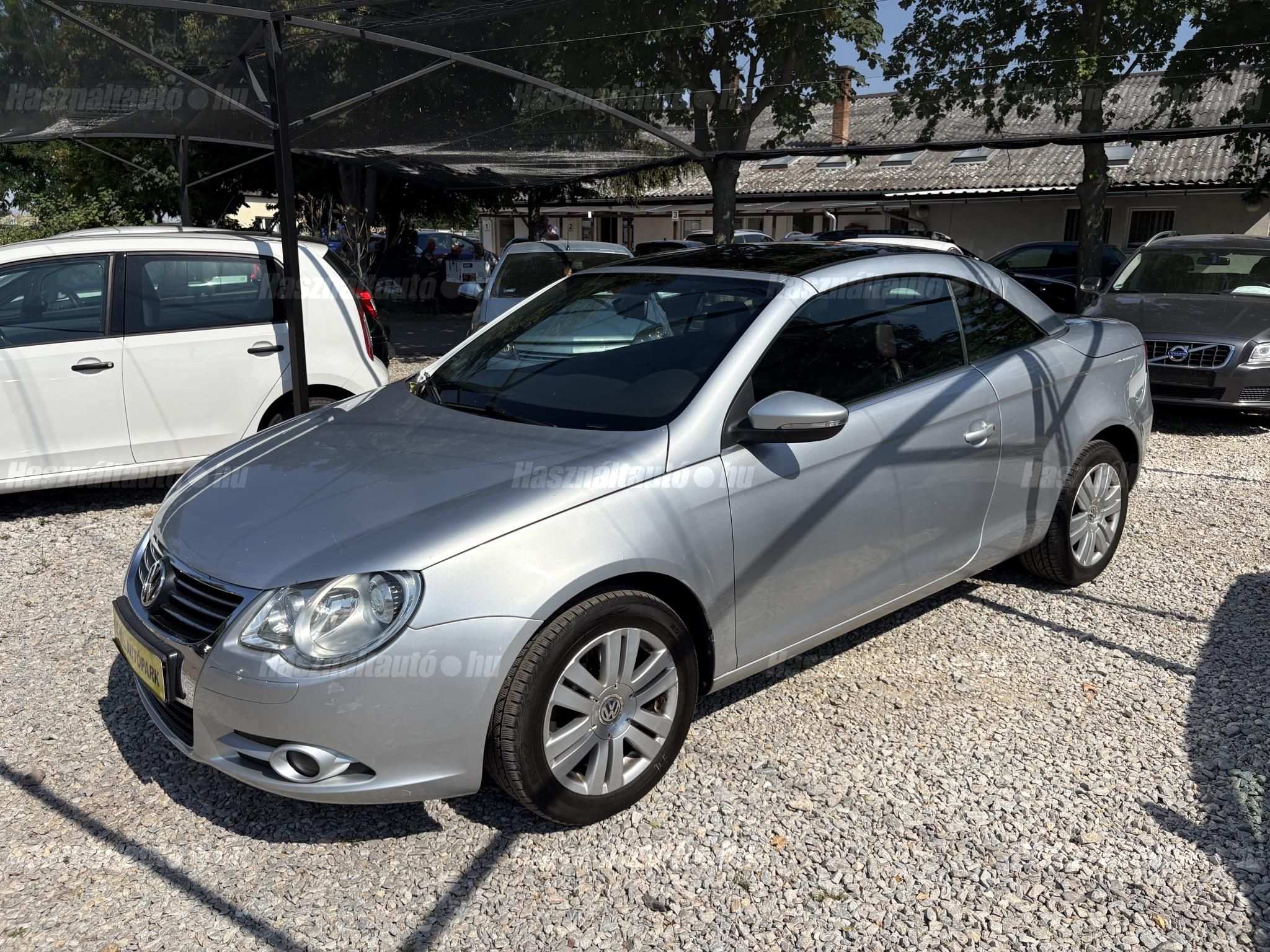 VOLKSWAGEN EOS 2008/9 - 1