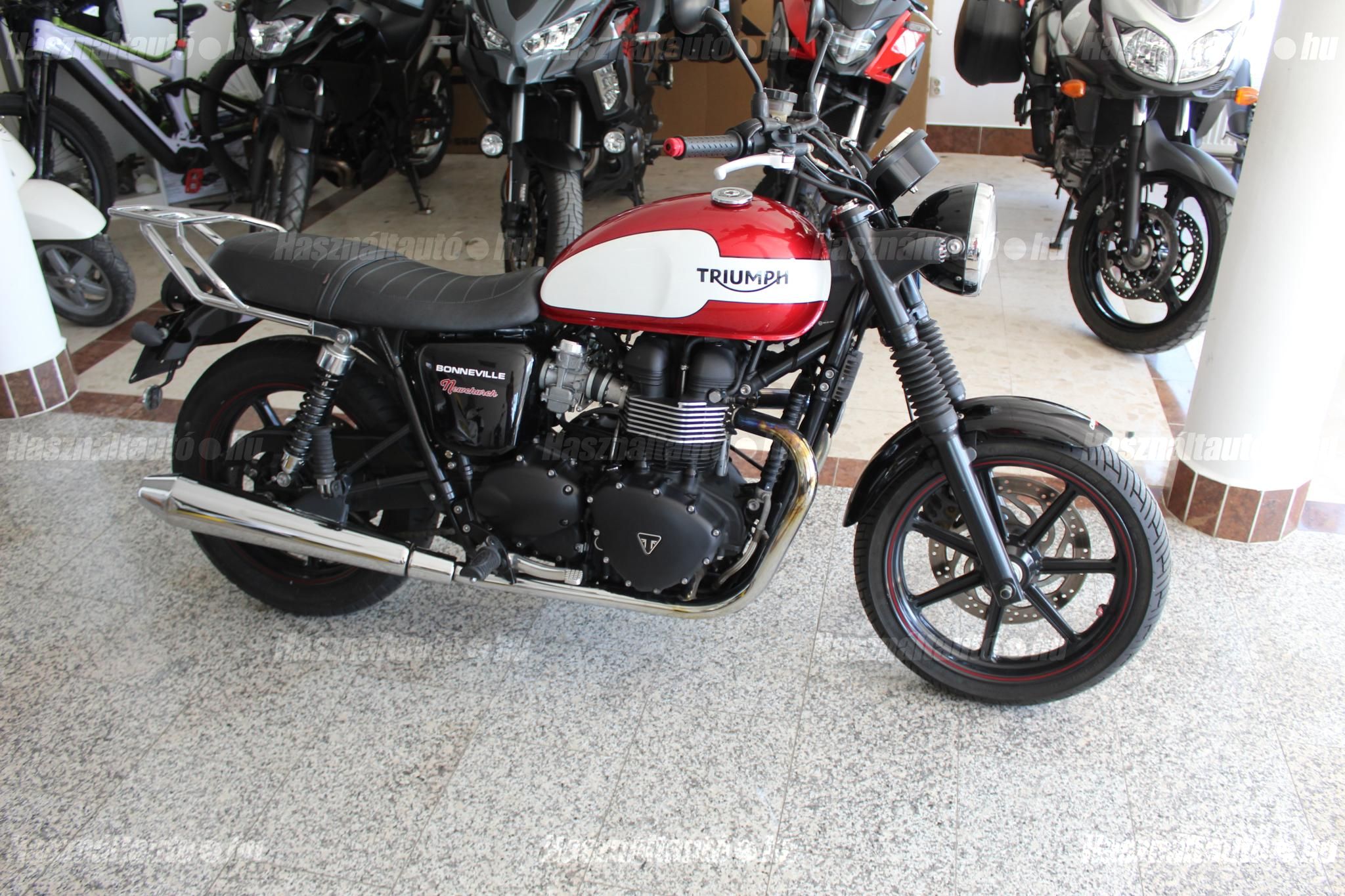 TRIUMPH BONNEVILLE 2015/3 - 1
