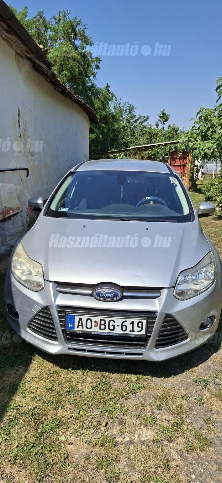 FORD FOCUS 2014/6 - 1