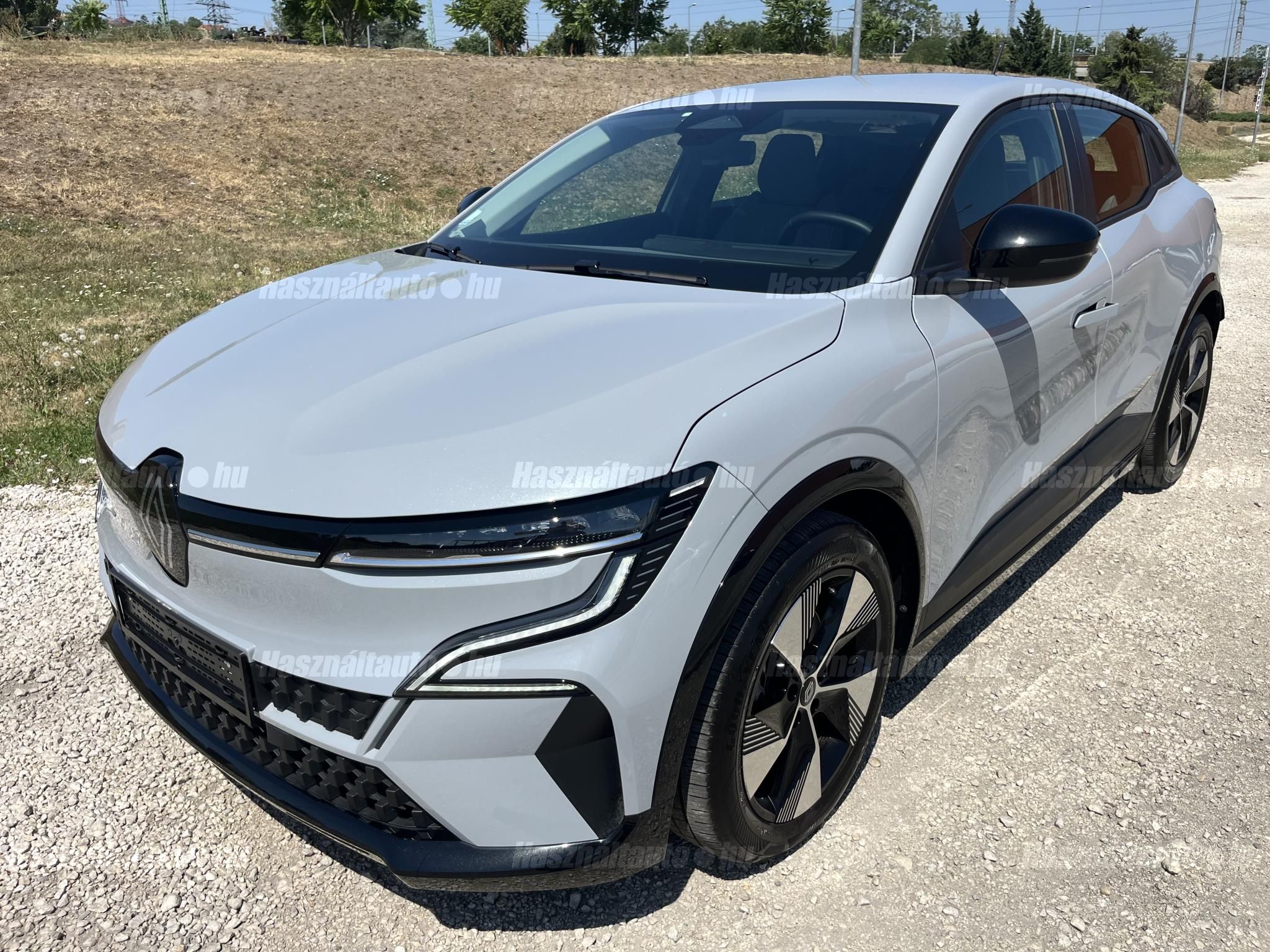 RENAULT MEGANE 2022/10 - 1