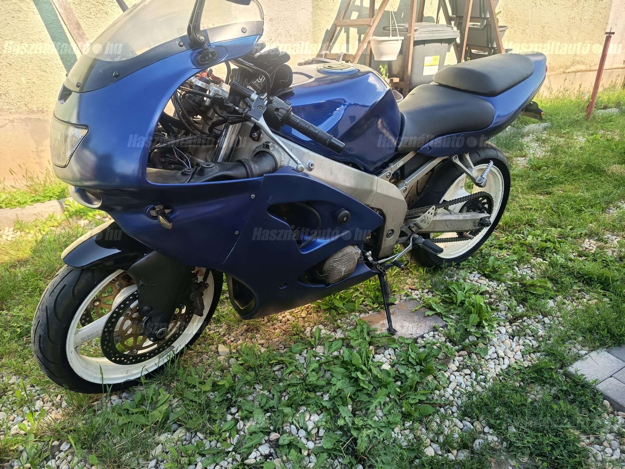 KAWASAKI ZX-6R (NINJA) 2002/2 - 1