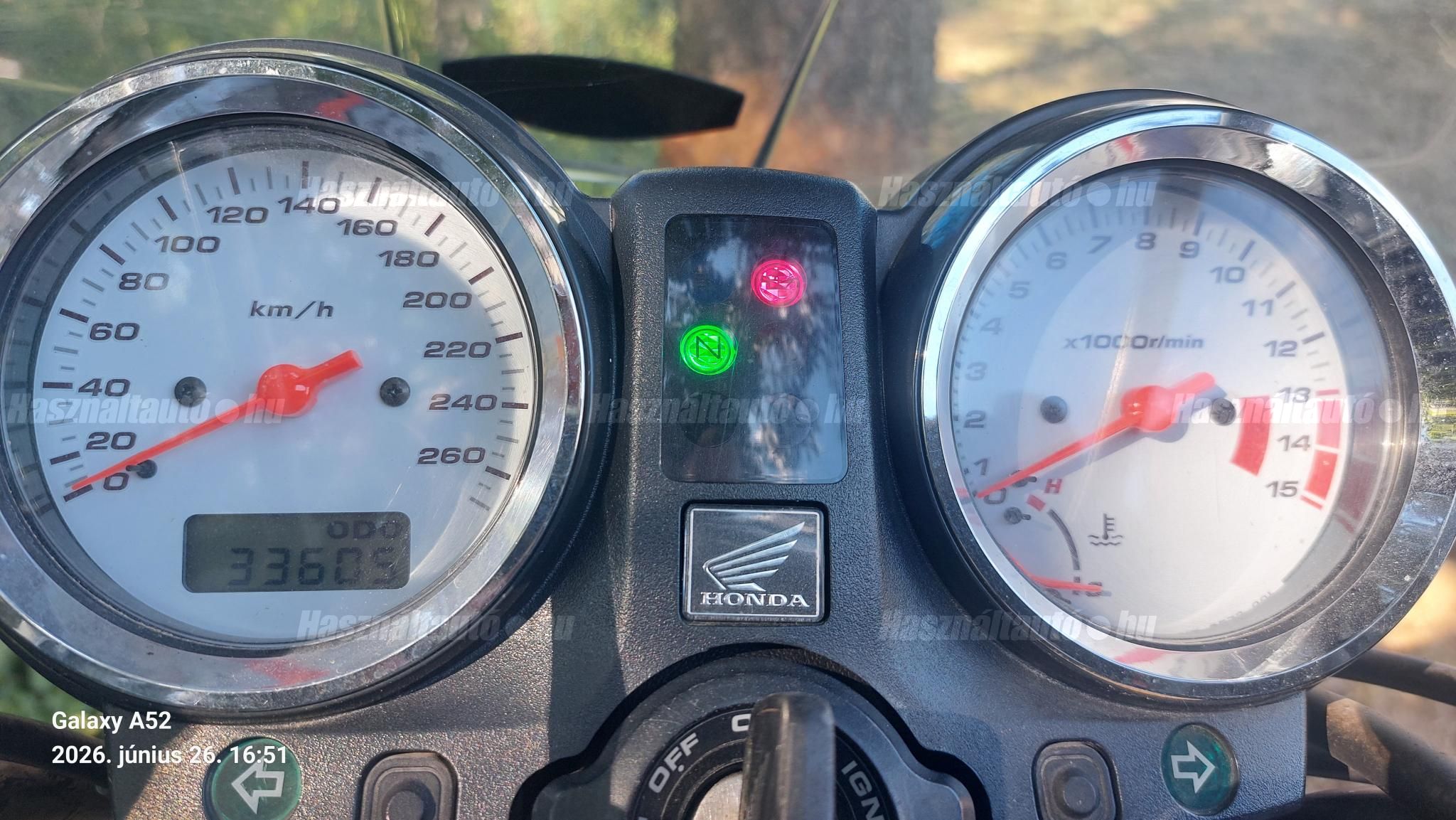 HONDA CB 600 F (HORNET) 2004 - 1