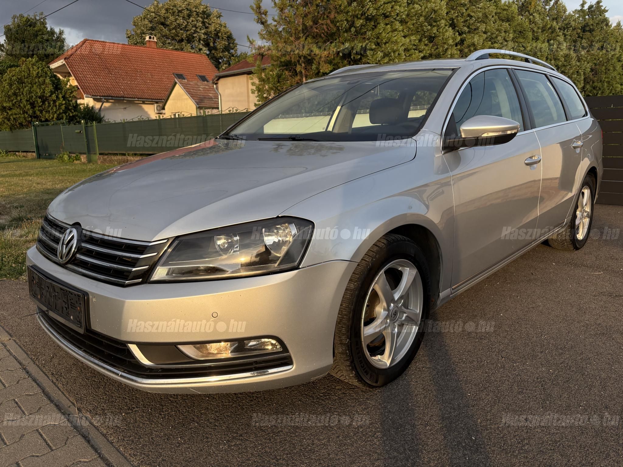 VOLKSWAGEN PASSAT VII 2011/12 - 1