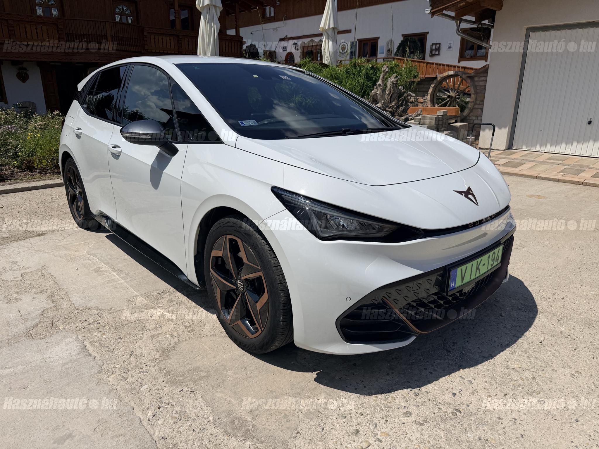 CUPRA BORN 2023/4 - 1