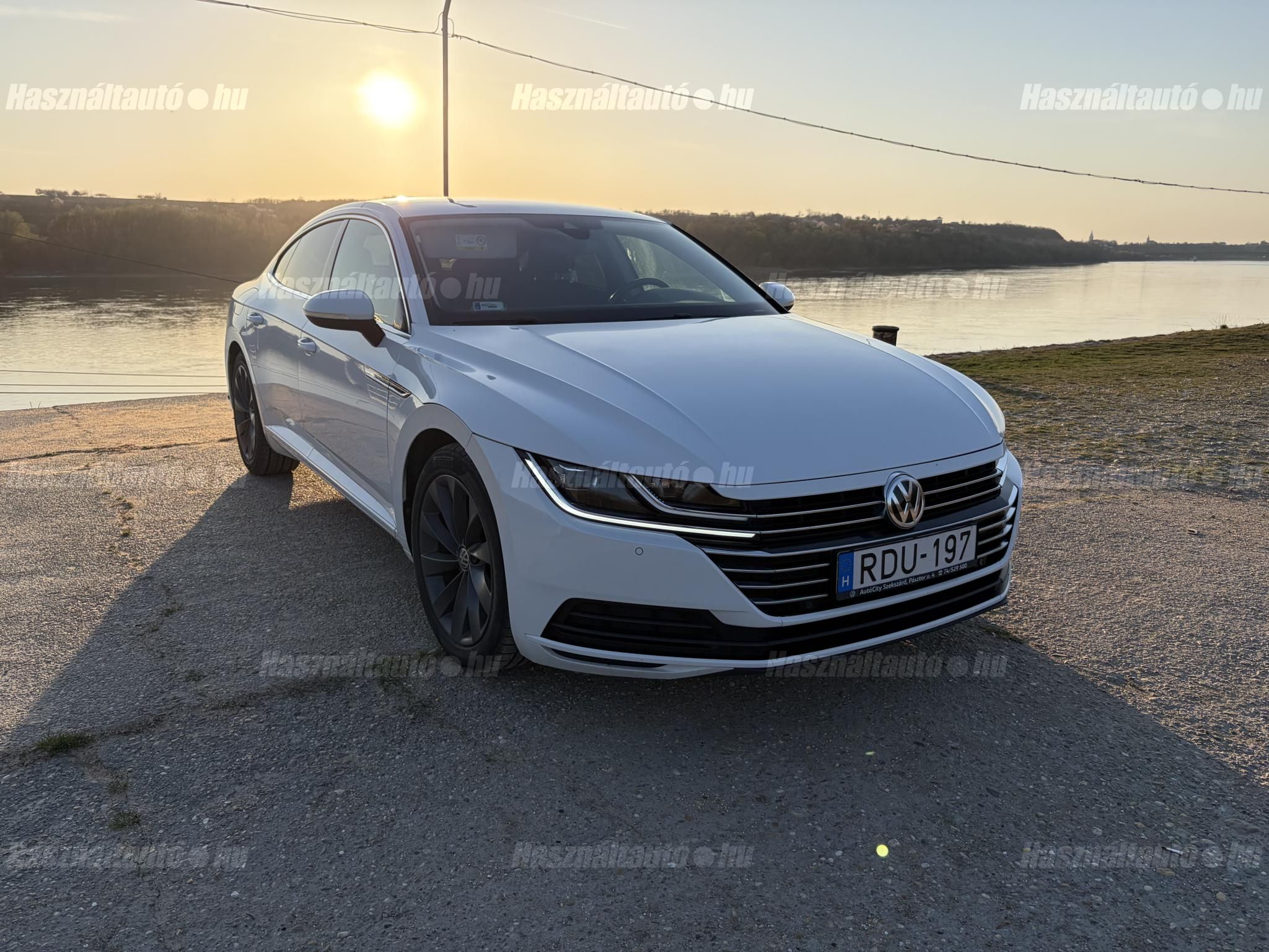 VOLKSWAGEN ARTEON 2018/10 - 1