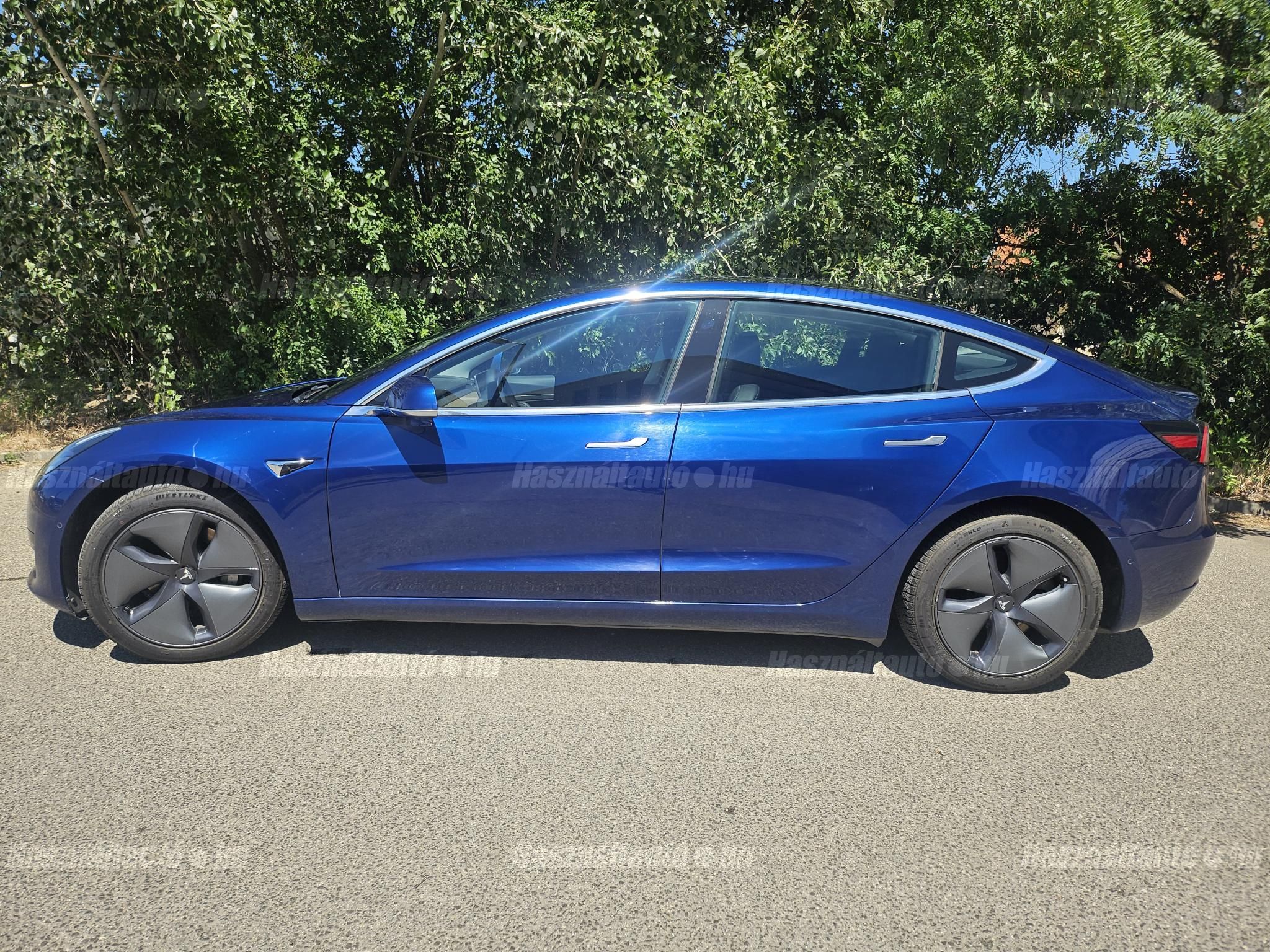 TESLA MODEL 3 2019/12 - 1