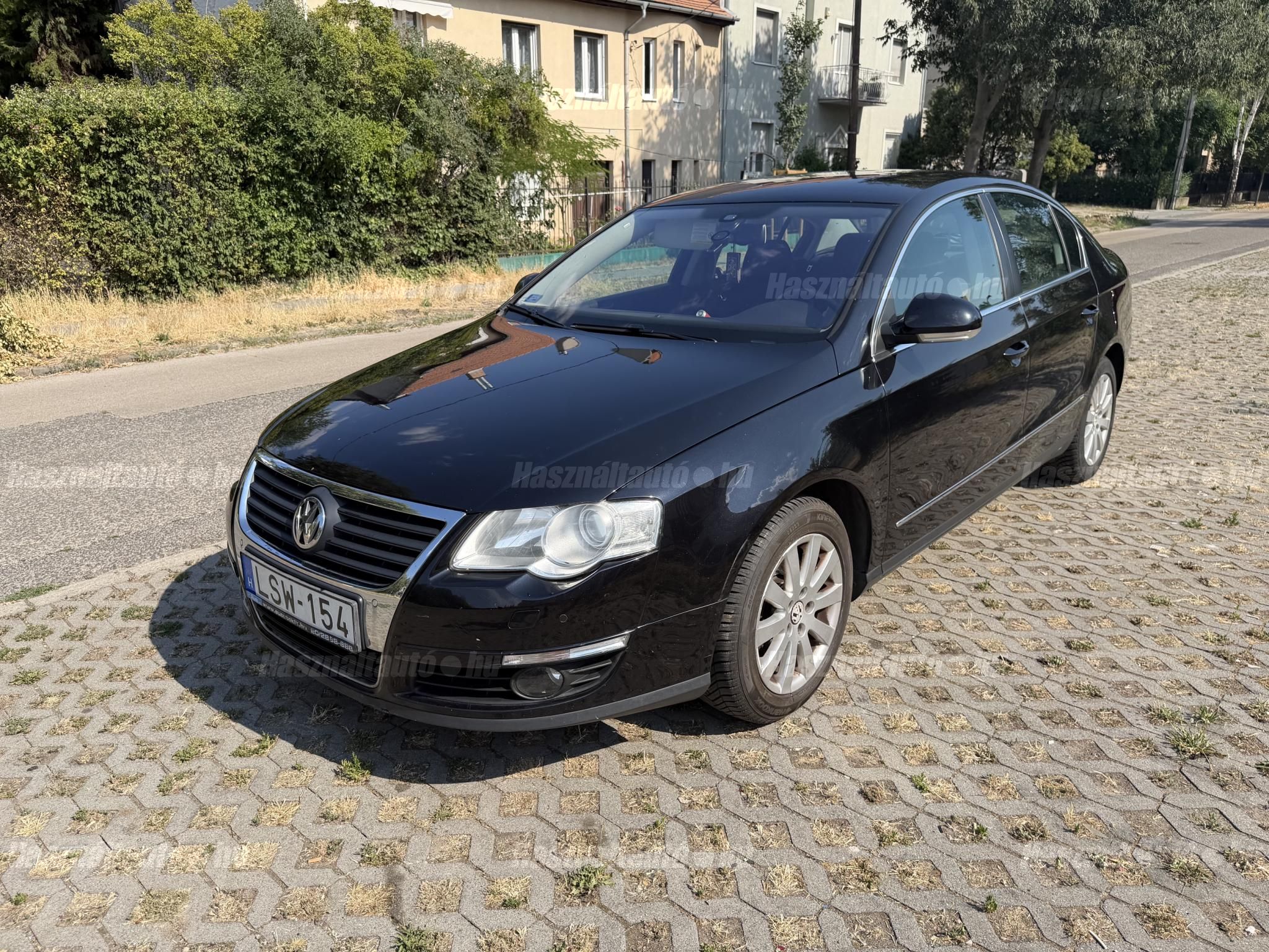 VOLKSWAGEN PASSAT 2010/6 - 1