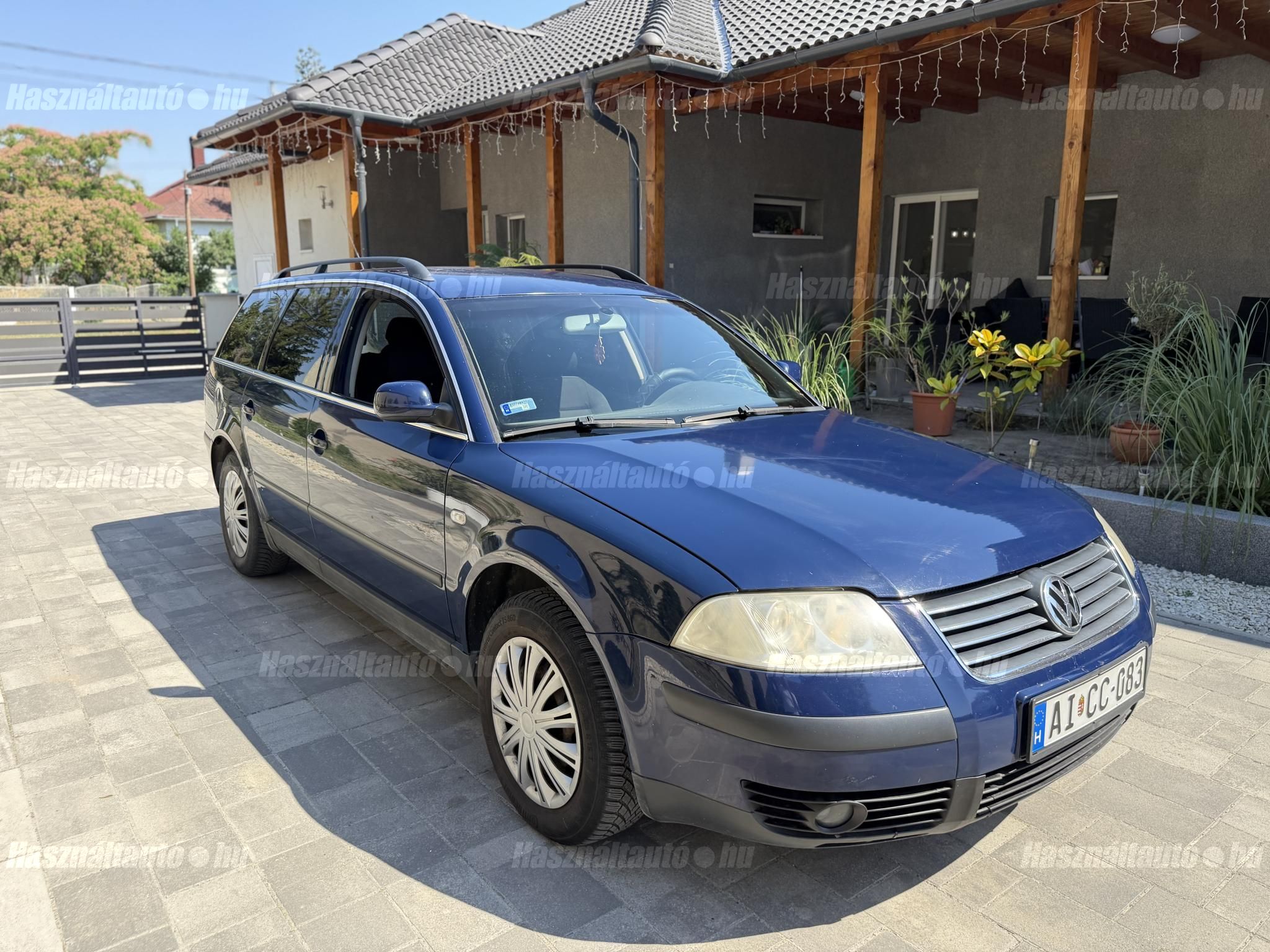 VOLKSWAGEN PASSAT V 2003/8 - 1
