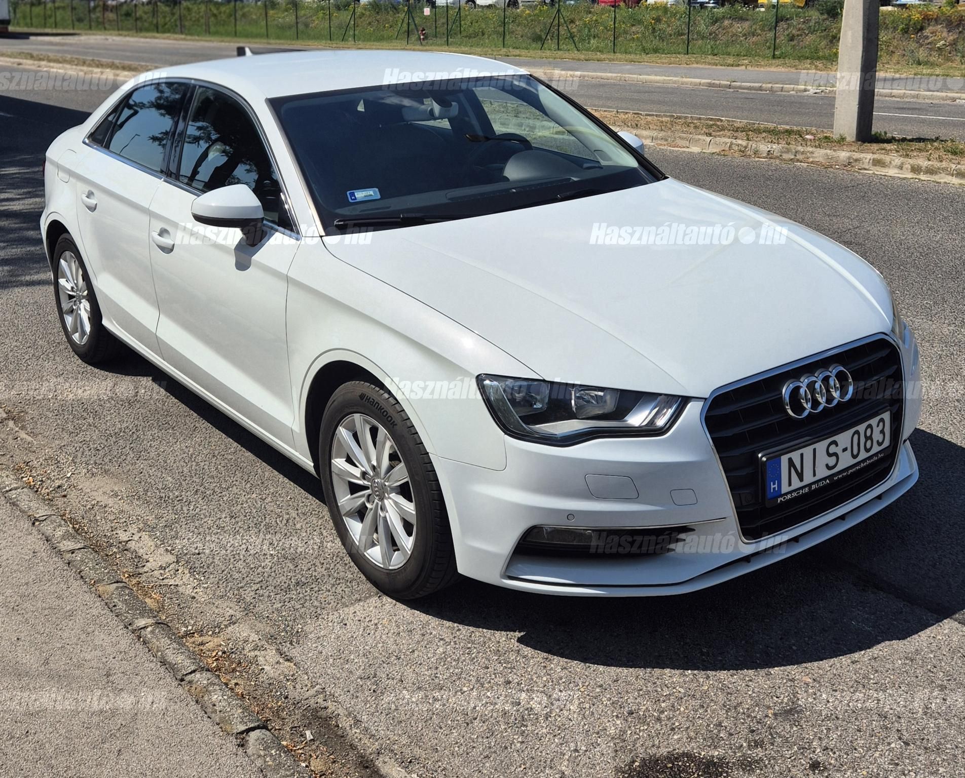 AUDI A3 2015/9 - 1