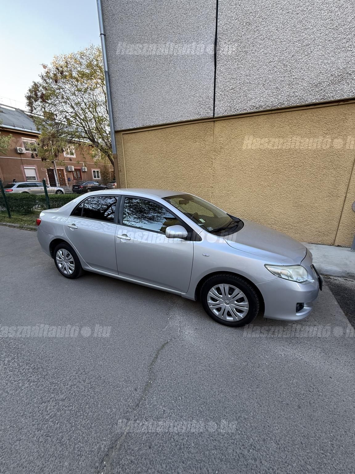 TOYOTA COROLLA 2008/4 - 1