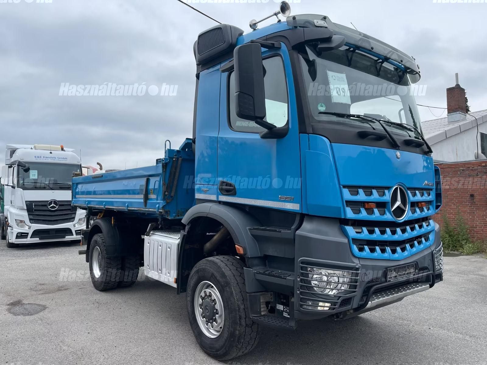 MERCEDES-BENZ 2015/12 - 1