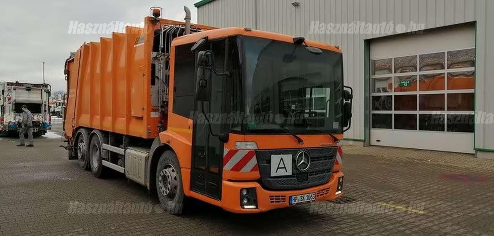 MERCEDES-BENZ 2020/4 - 1