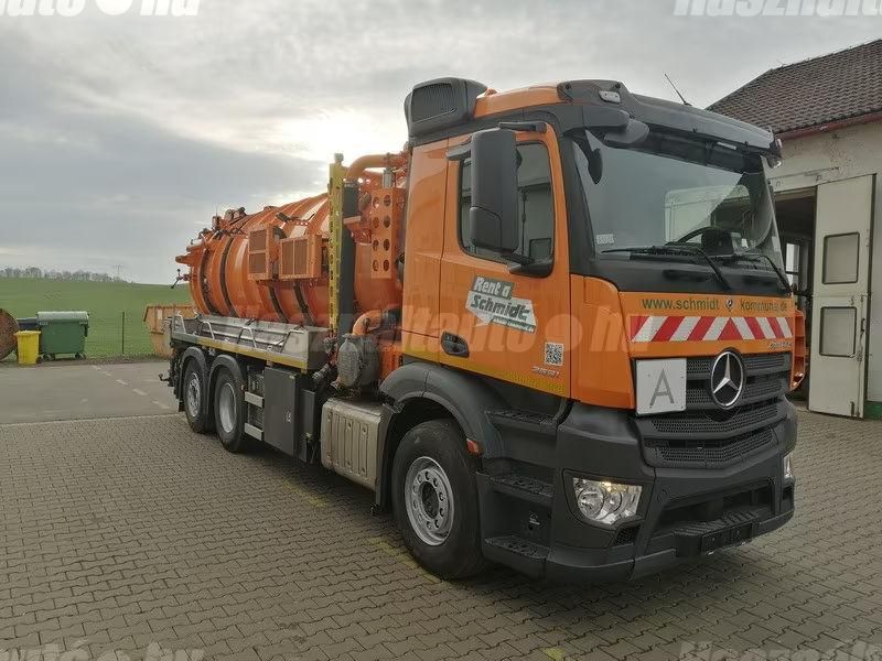 MERCEDES-BENZ 2020/8 - 1