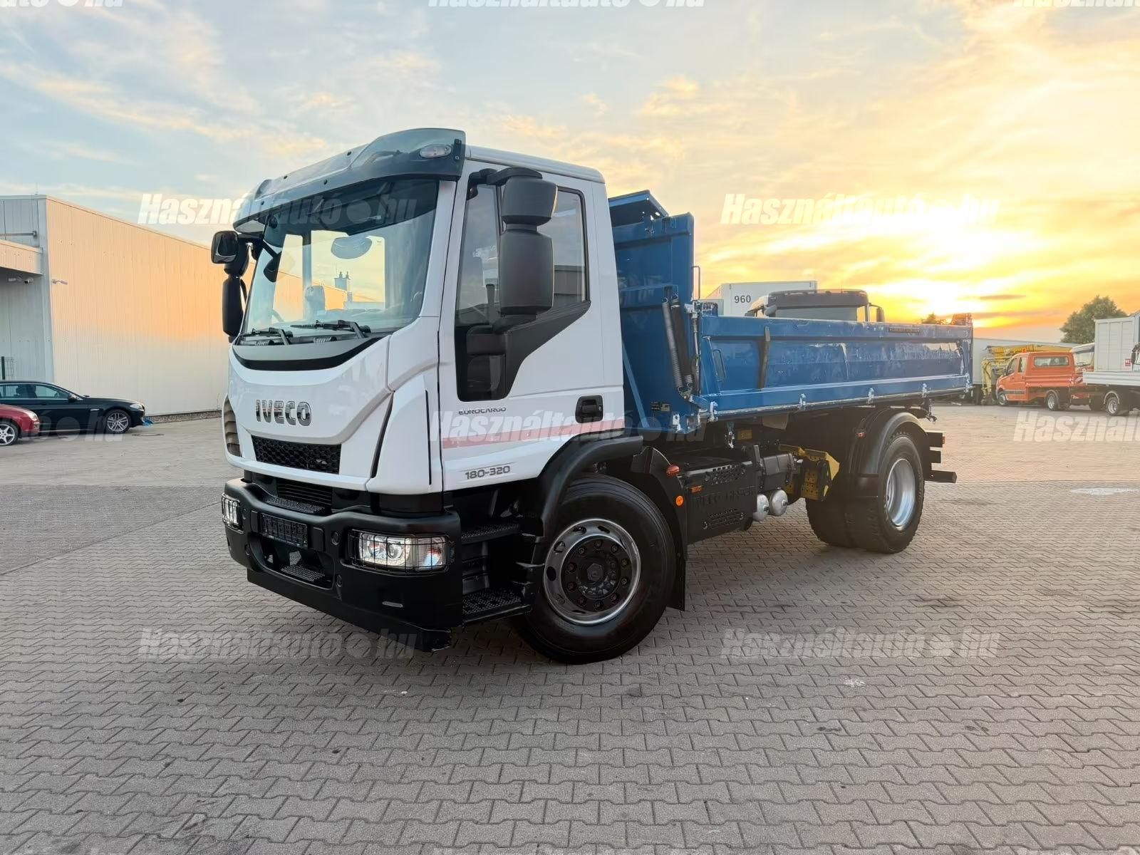 IVECO 2022/4 - 1
