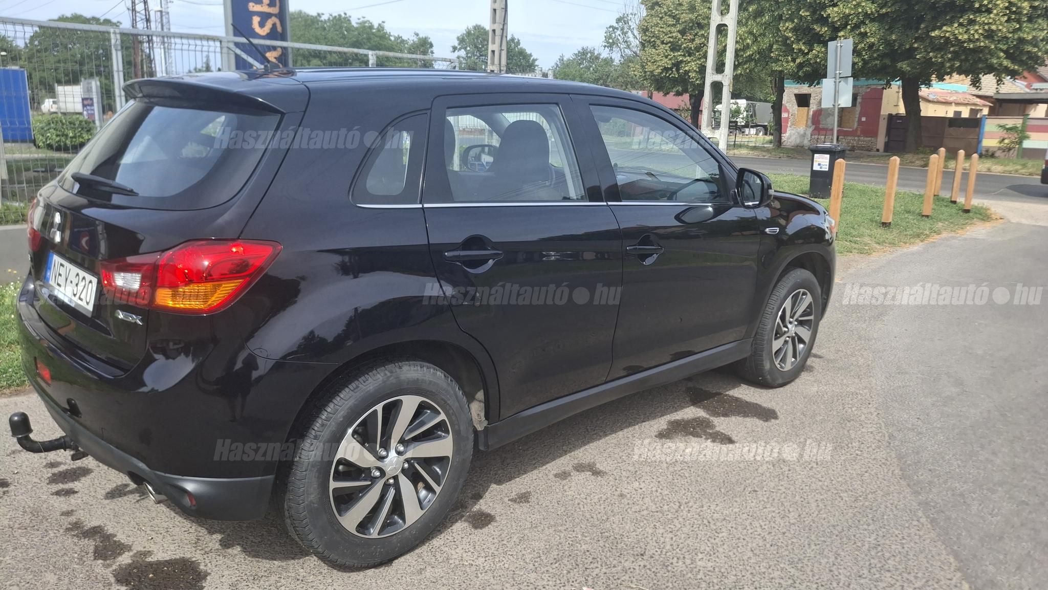 MITSUBISHI ASX 2015/6 - 1