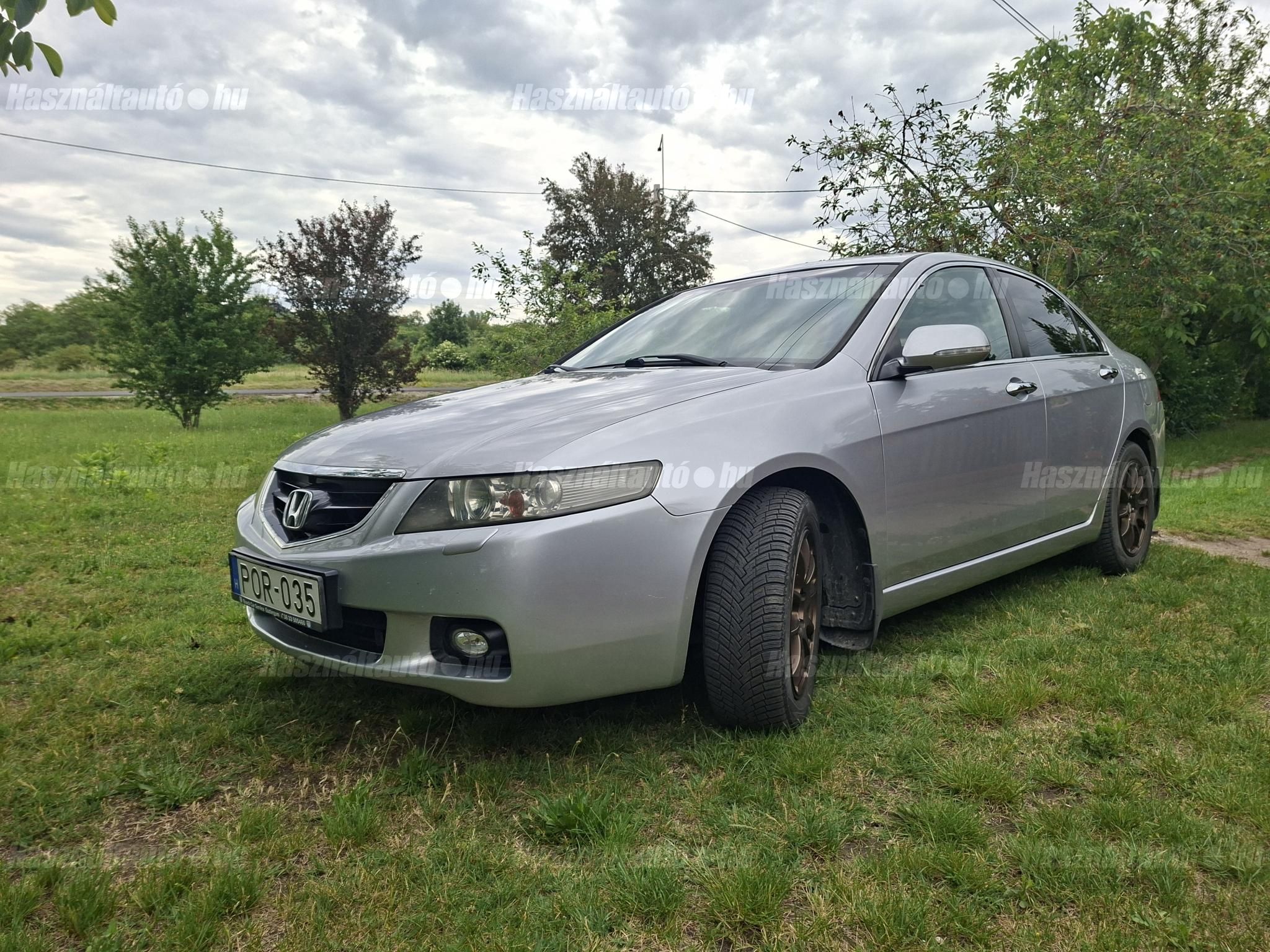 HONDA ACCORD 2003/7 - 1