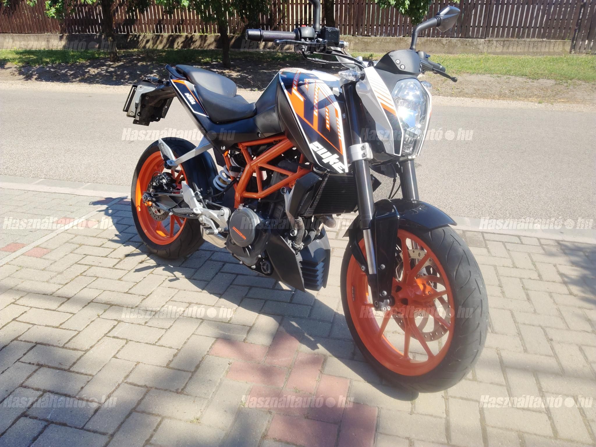 KTM 390 DUKE 2013/12 - 1