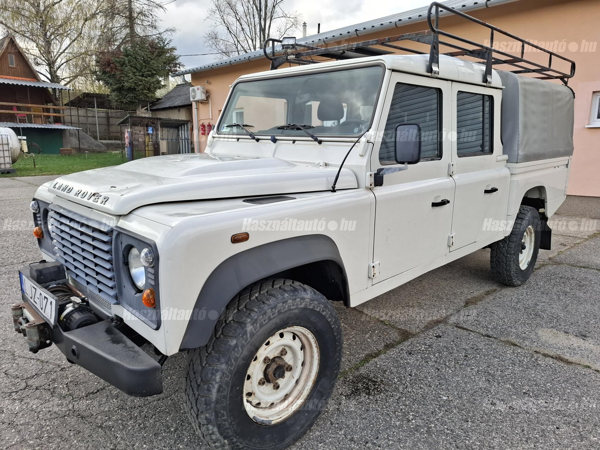 LAND ROVER DEFENDER 2010/6 - 1