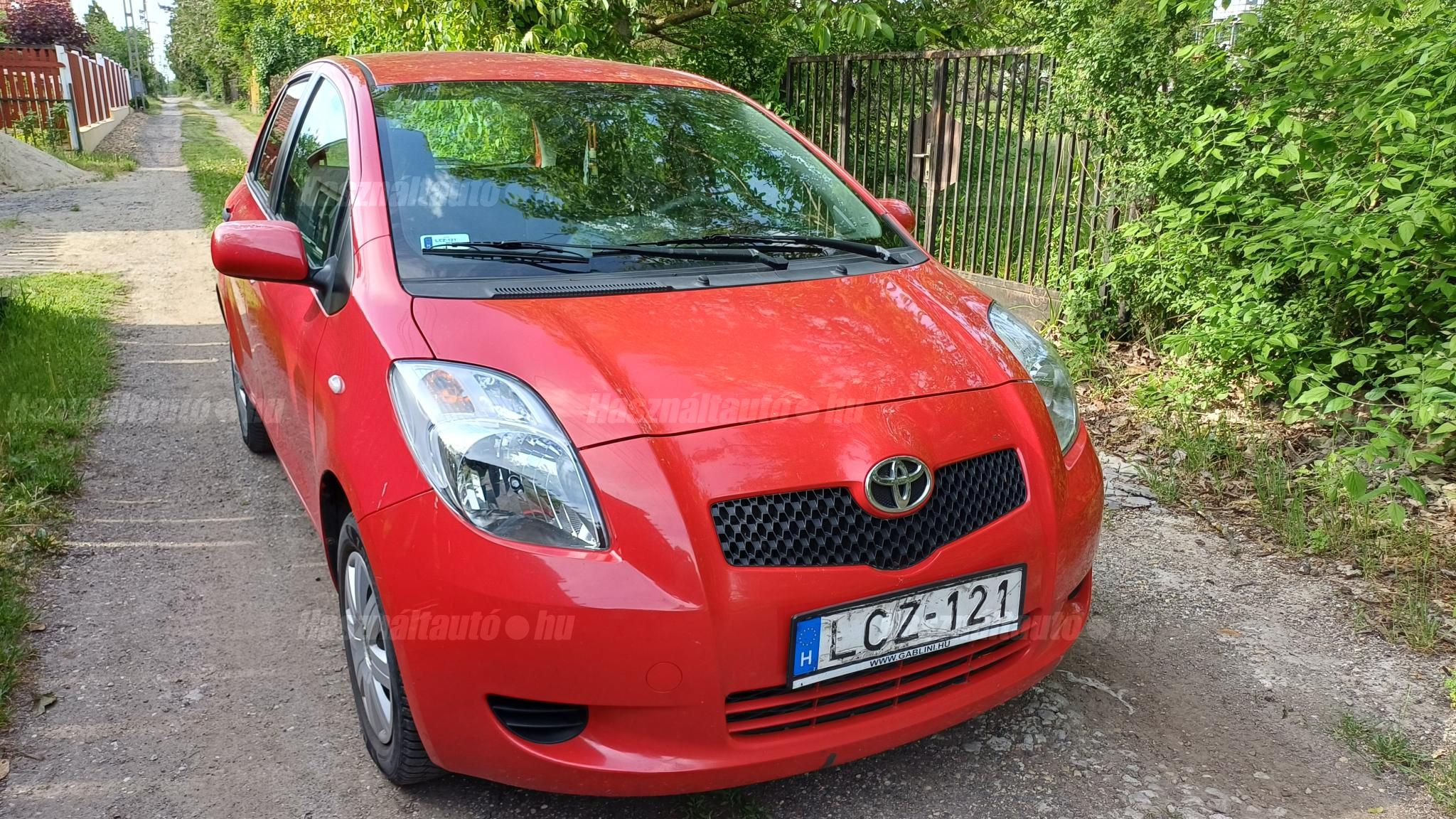 TOYOTA YARIS 2008/4 - 1