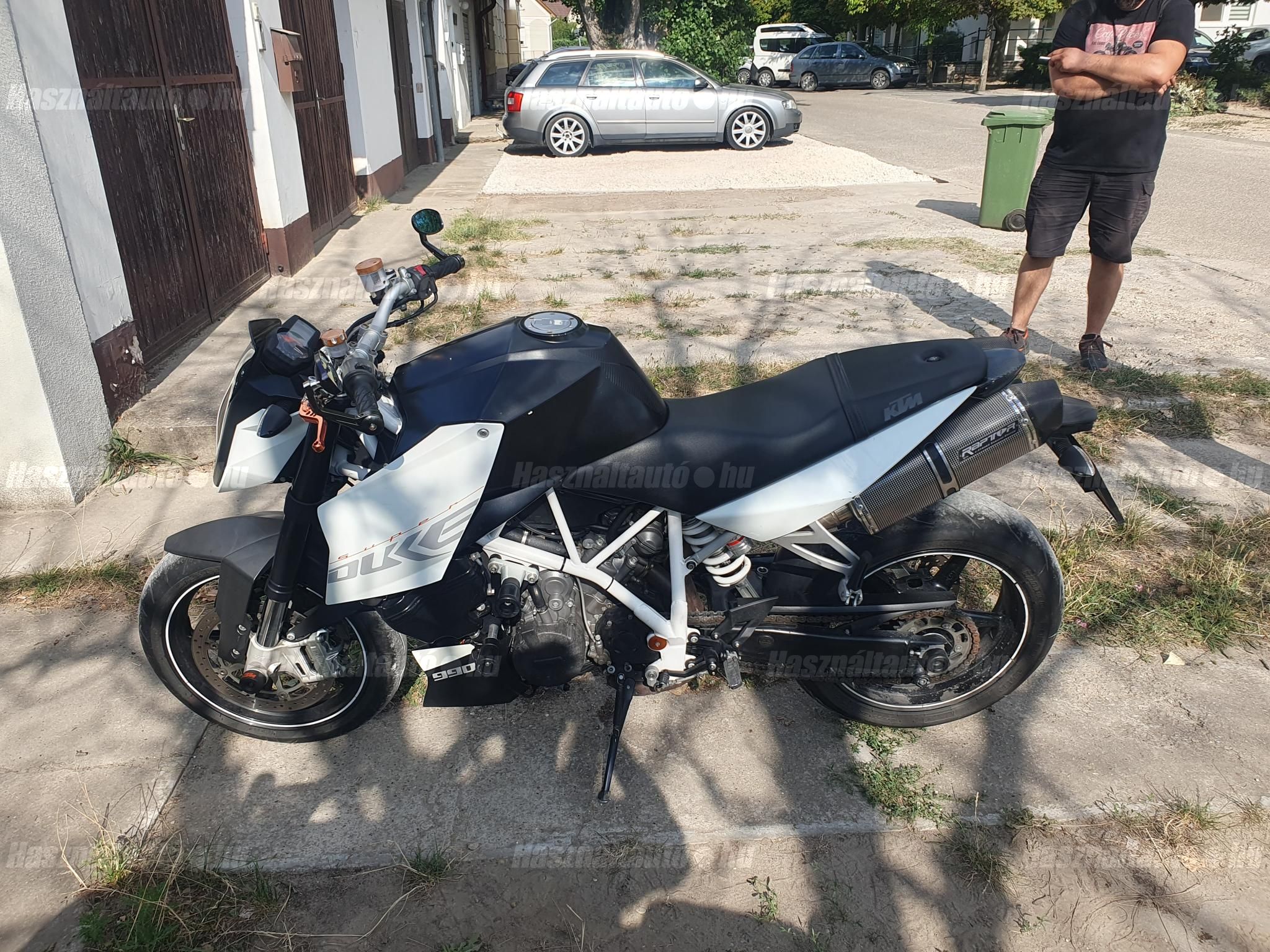 KTM 990 DUKE 2010/1 - 1