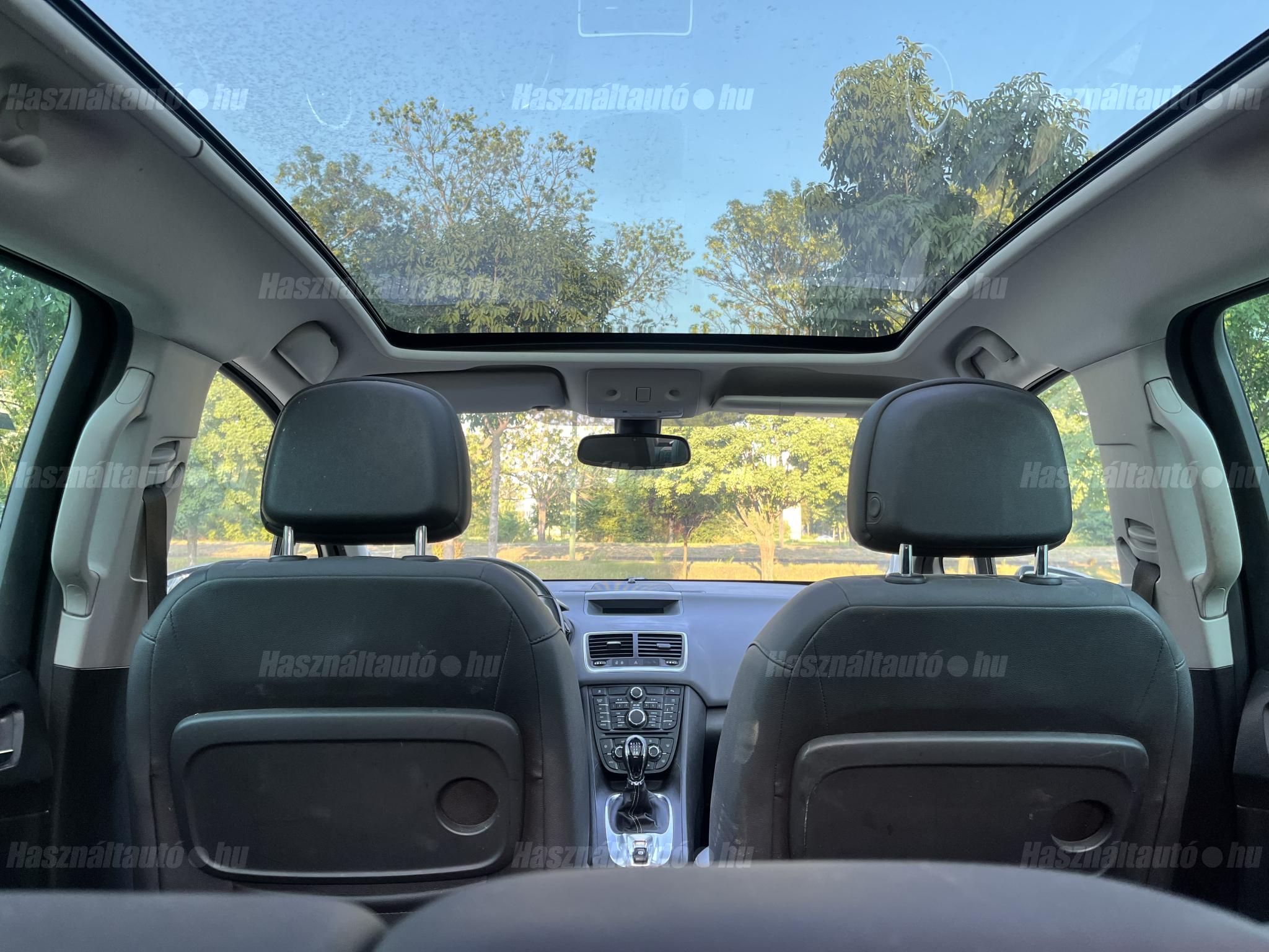 OPEL MERIVA B 2011/5 - 1