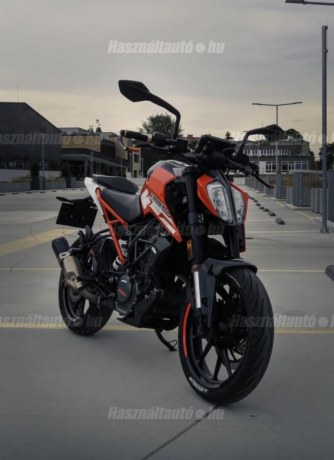 KTM 125 DUKE 2020/6 - 1